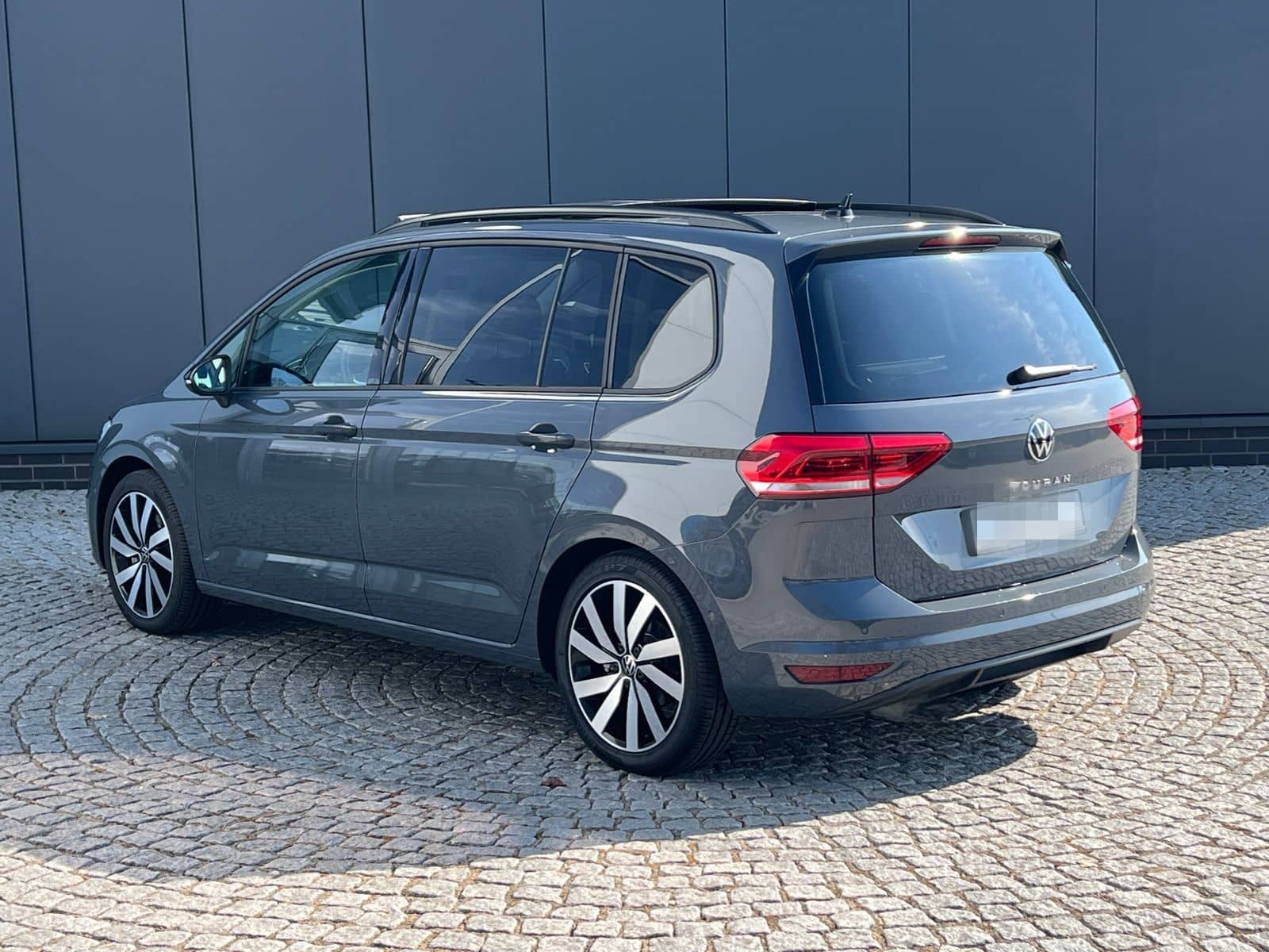 Volkswagen Touran Highline 2.0 TDI DSG *AHK, LED, 7 Sitze, foto 3