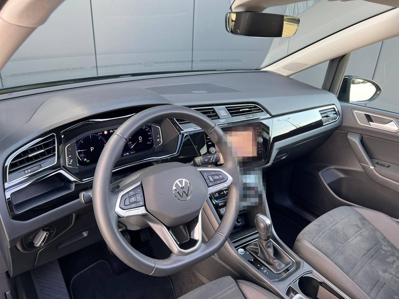 Volkswagen Touran Highline 2.0 TDI DSG *AHK, LED, 7 Sitze, foto 9