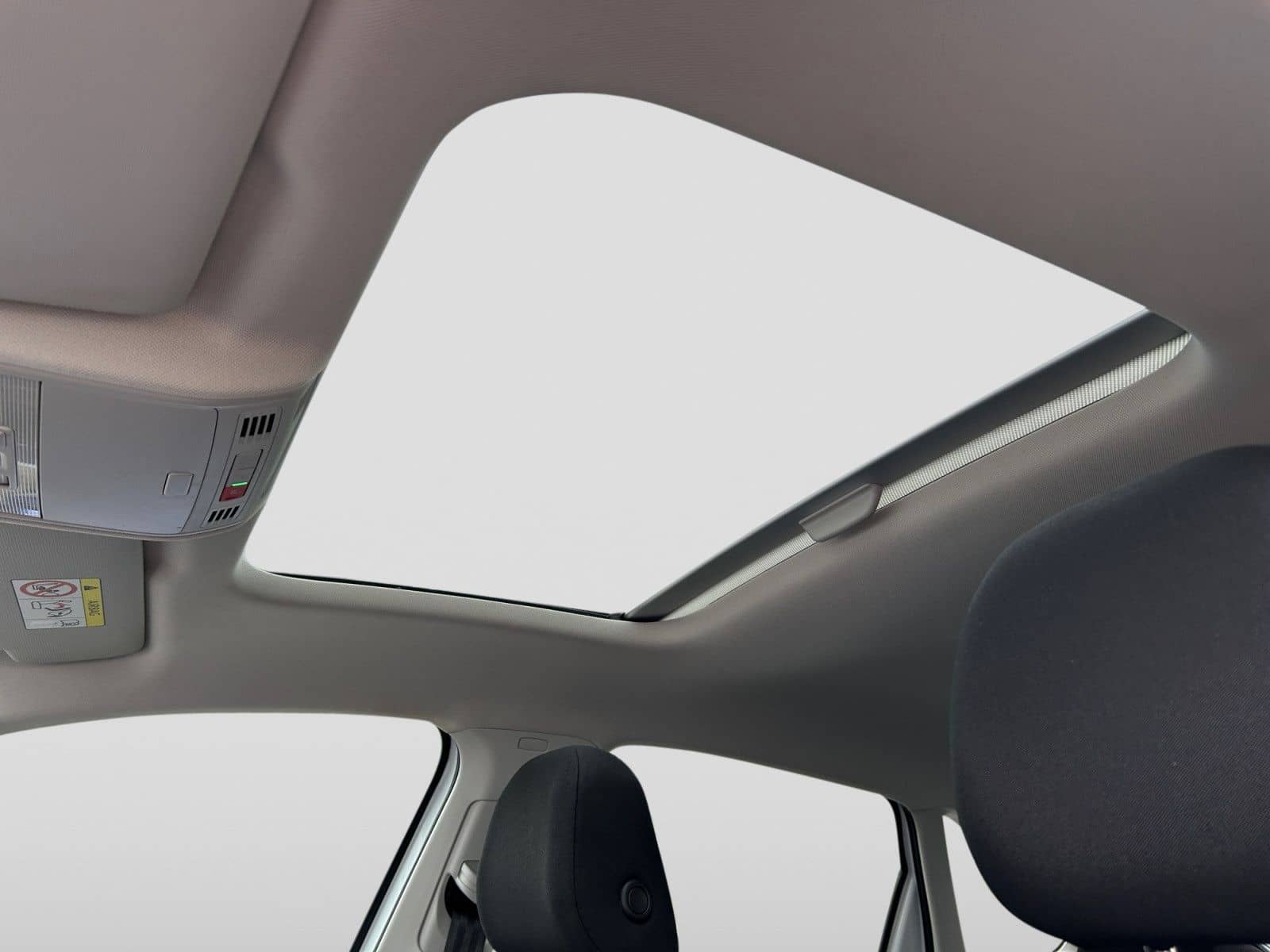 Volkswagen Taigo 1.0TSI DSG Style Pano ACC AHK Matrix Navi foto 13