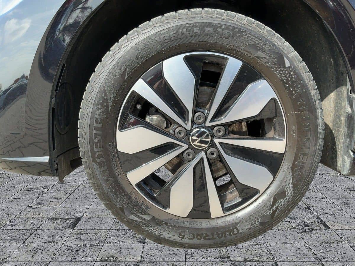 Volkswagen Polo 1.0 TSI GOAL LED+NAVI+ACC+SHZ+2xPDC+DAB+ALU foto 8