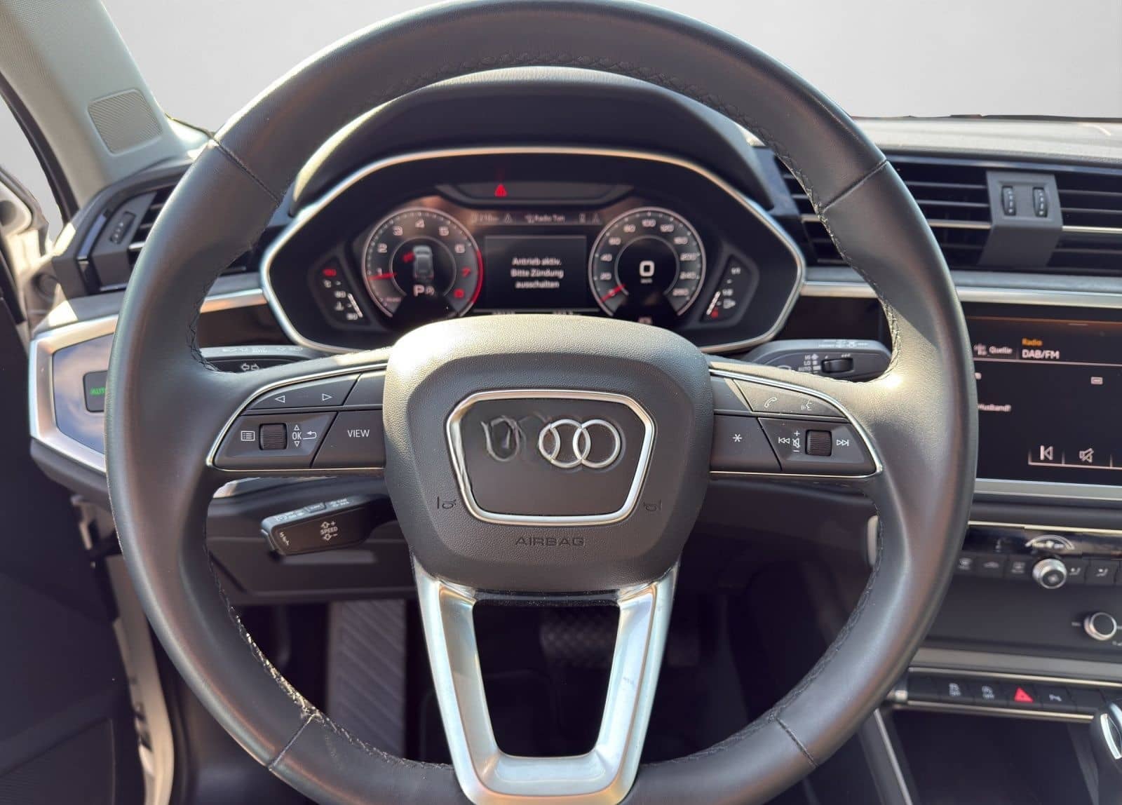 Audi Q3 40 TFSI S line quattro S tronic NAVI KAMERA foto 9