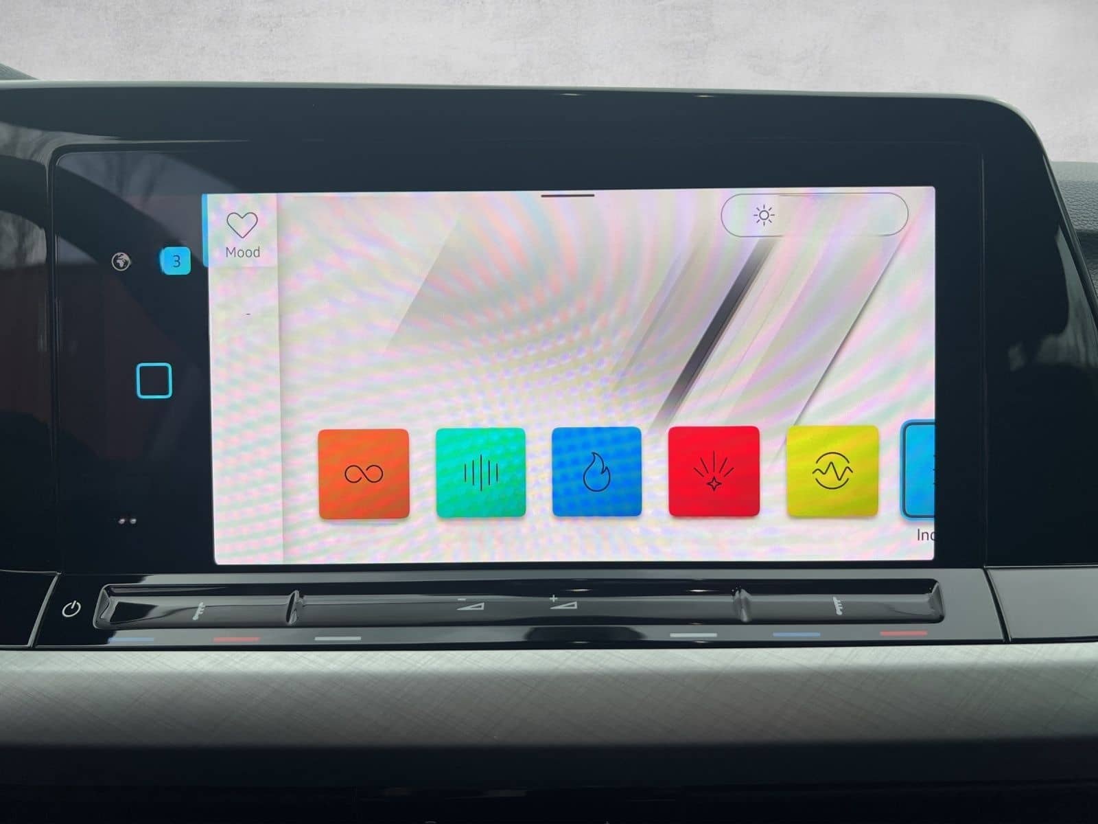 Volkswagen Golf VIII Variant Life 2.0 TDI Navi*ACC*LED foto 25