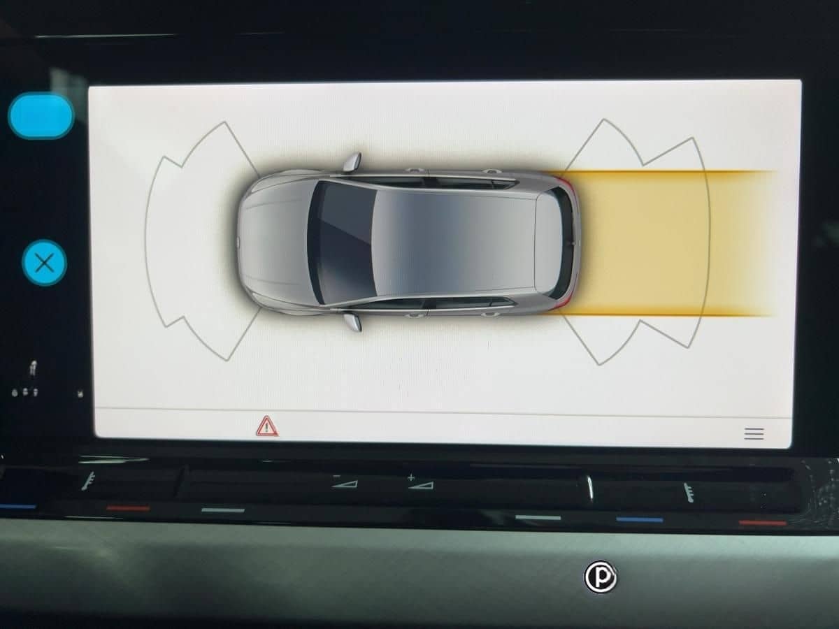 Volkswagen Golf TDI BUSINESS NAVI+ACC+SHZ+PDC foto 11