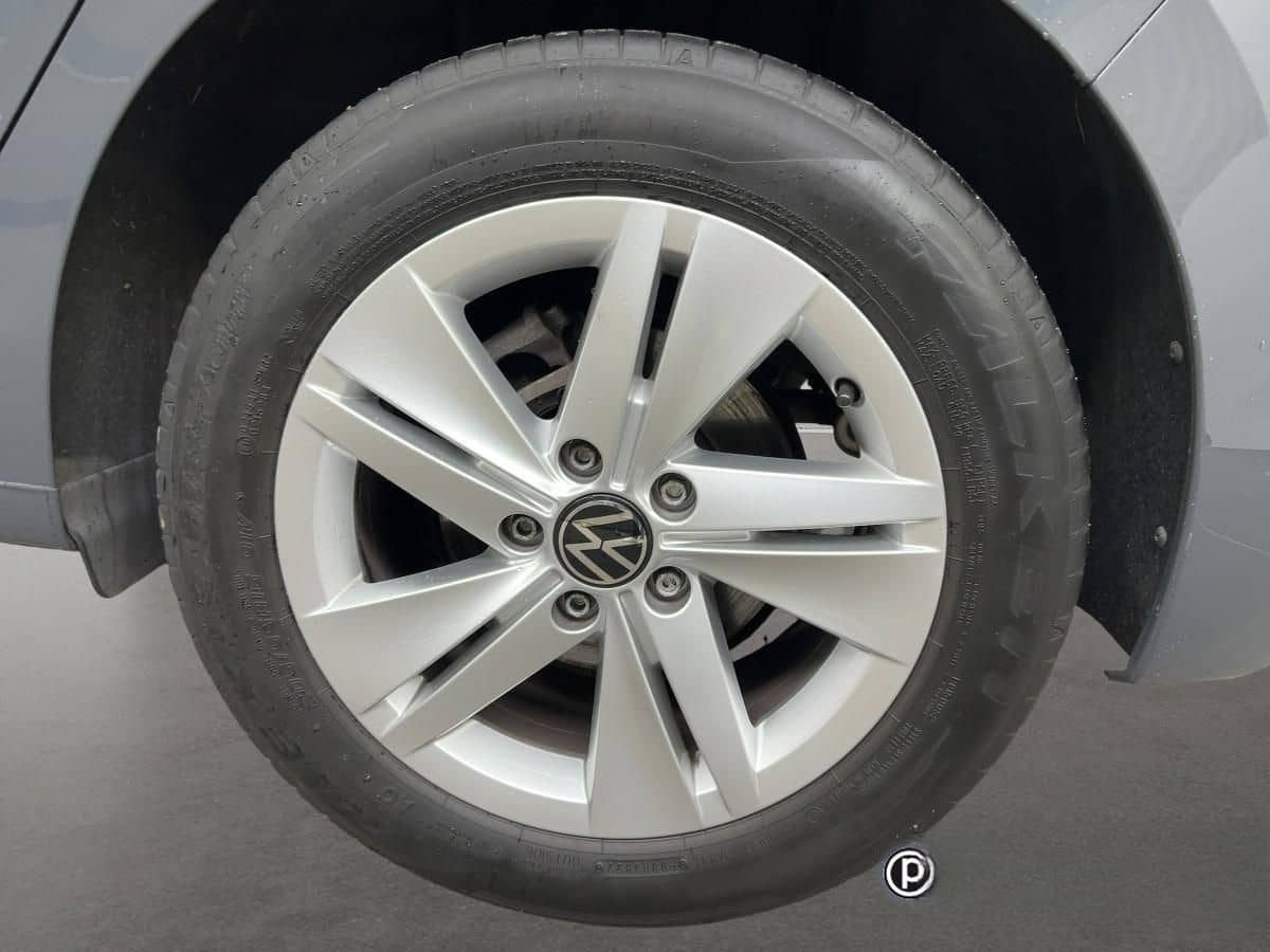 Volkswagen Golf TDI BUSINESS NAVI+ACC+SHZ+PDC foto 4