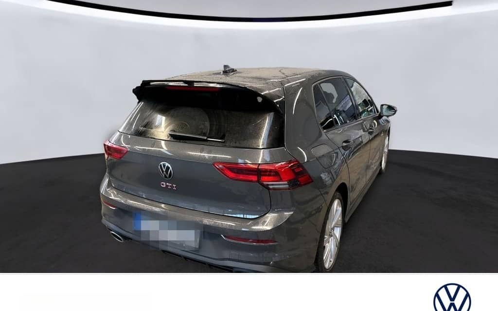 Volkswagen Golf VIII 2.0 GTI CLUBSPORT LM18 CARPLAY LED+ foto 6