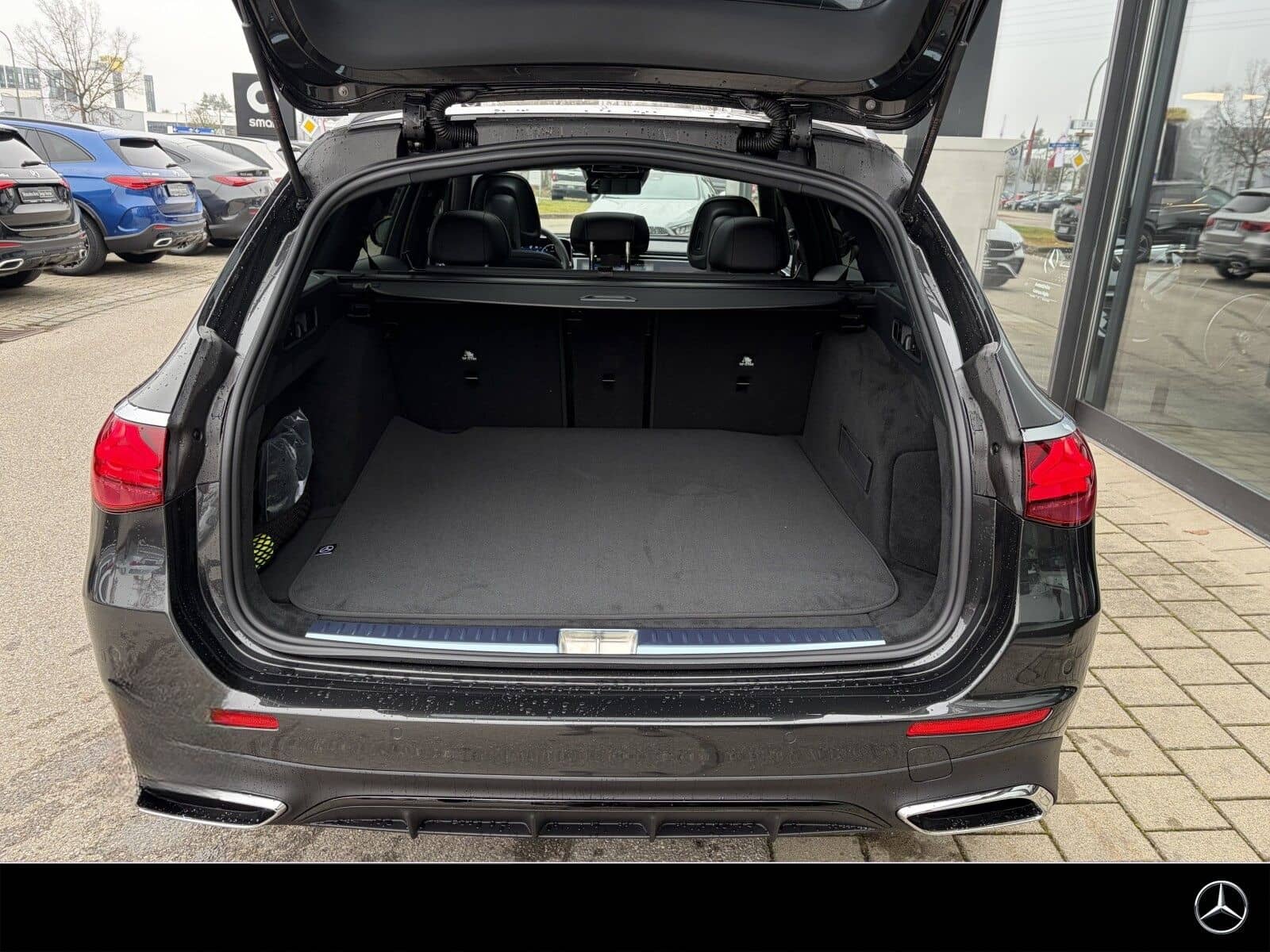 Mercedes-Benz E 450 d T 4M AMG Prem Air Superscr Pano AHK HUD foto 13