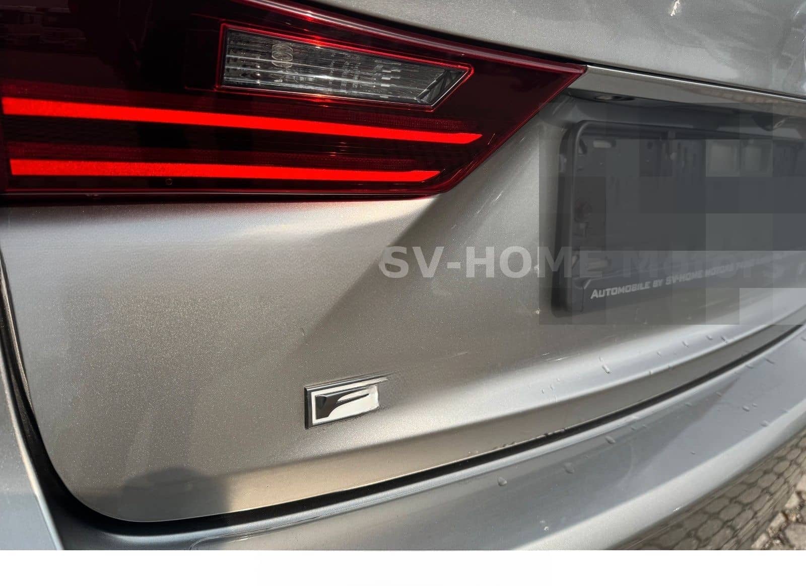 Lexus IS-Serie 350 3.5L V6 F SPORT foto 24