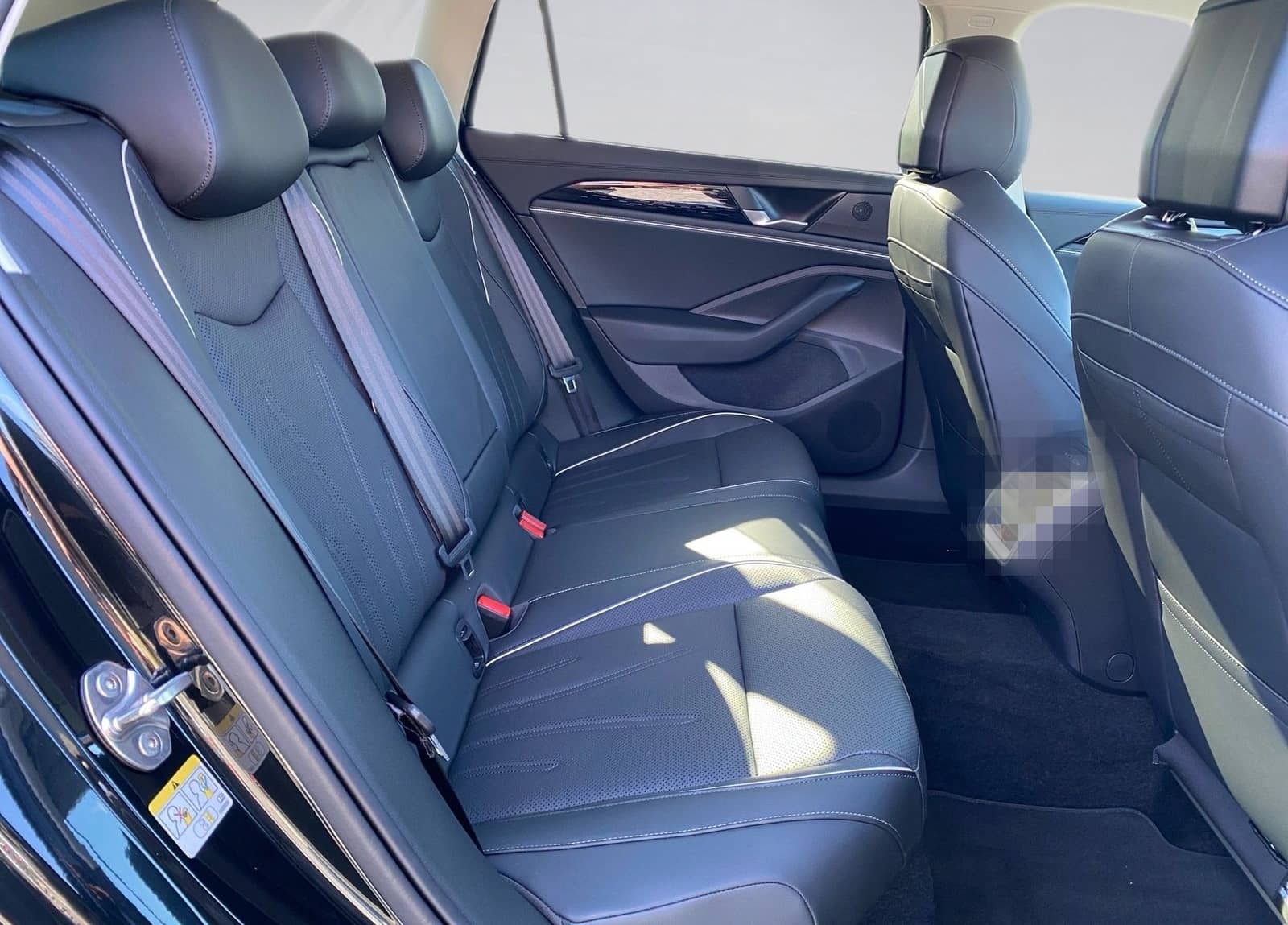 Volkswagen Passat Variant 2.0 TDI Elegance DSG Matrix Navi foto 11