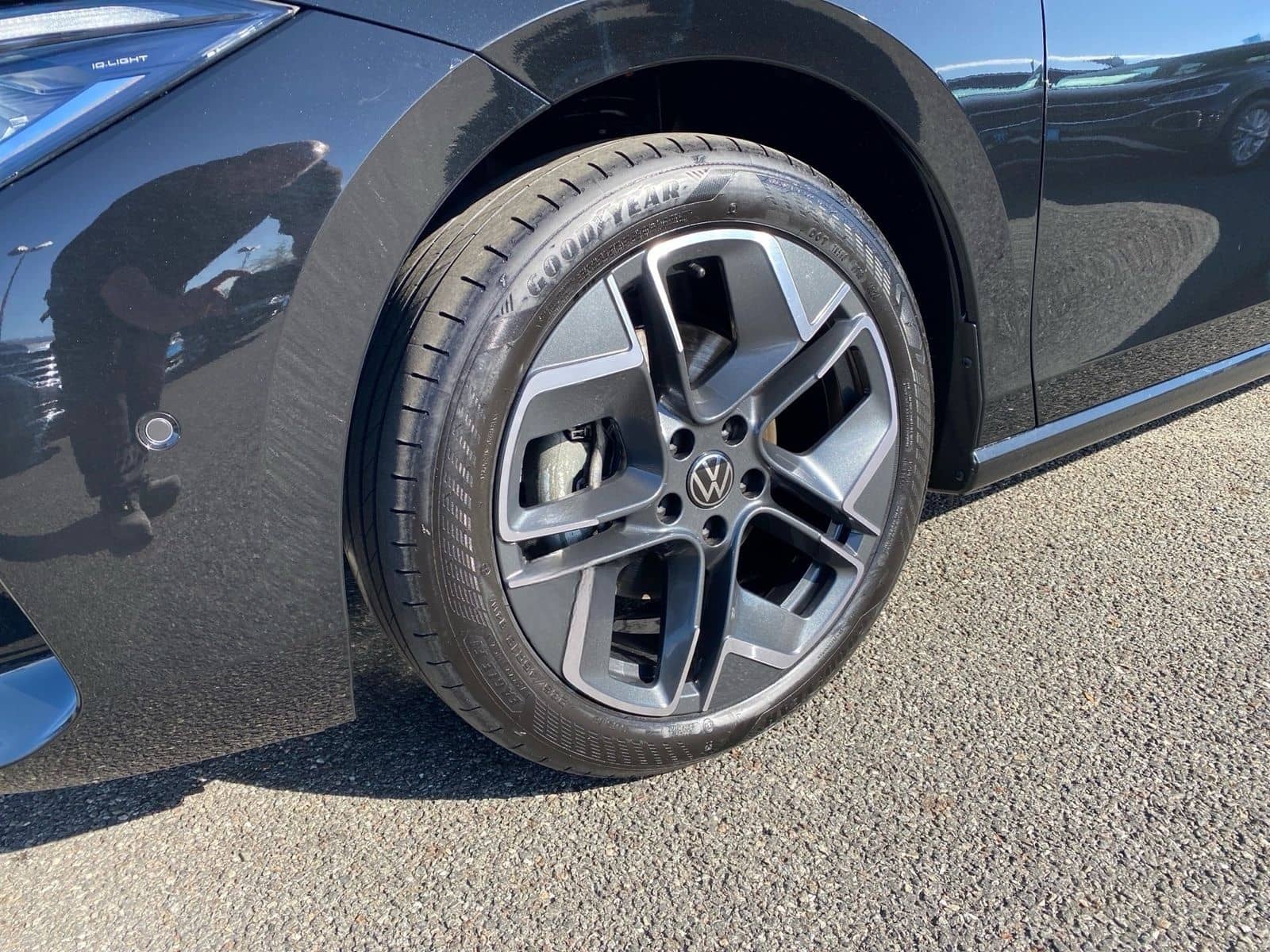 Volkswagen Passat Variant 2.0 TDI Elegance DSG Matrix Navi foto 14