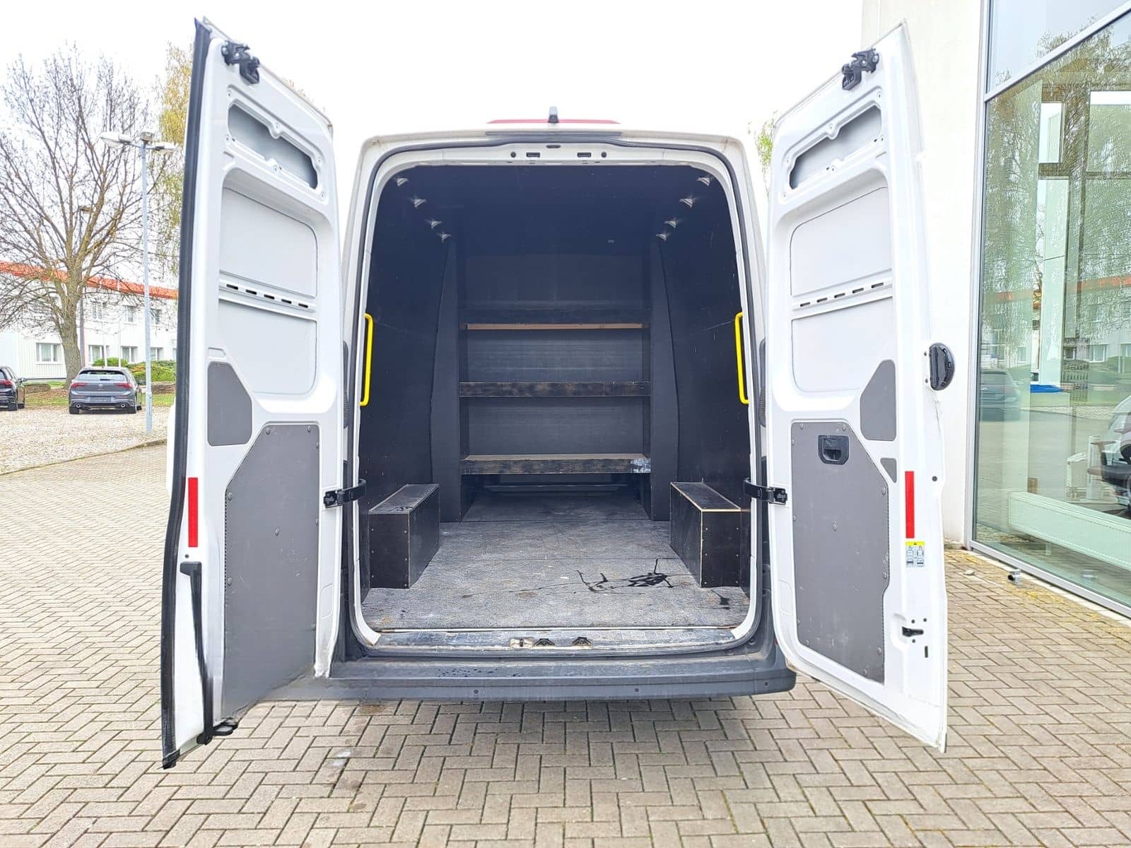 Volkswagen Crafter  L3H2 Trendline, 7 Sitzer foto 9