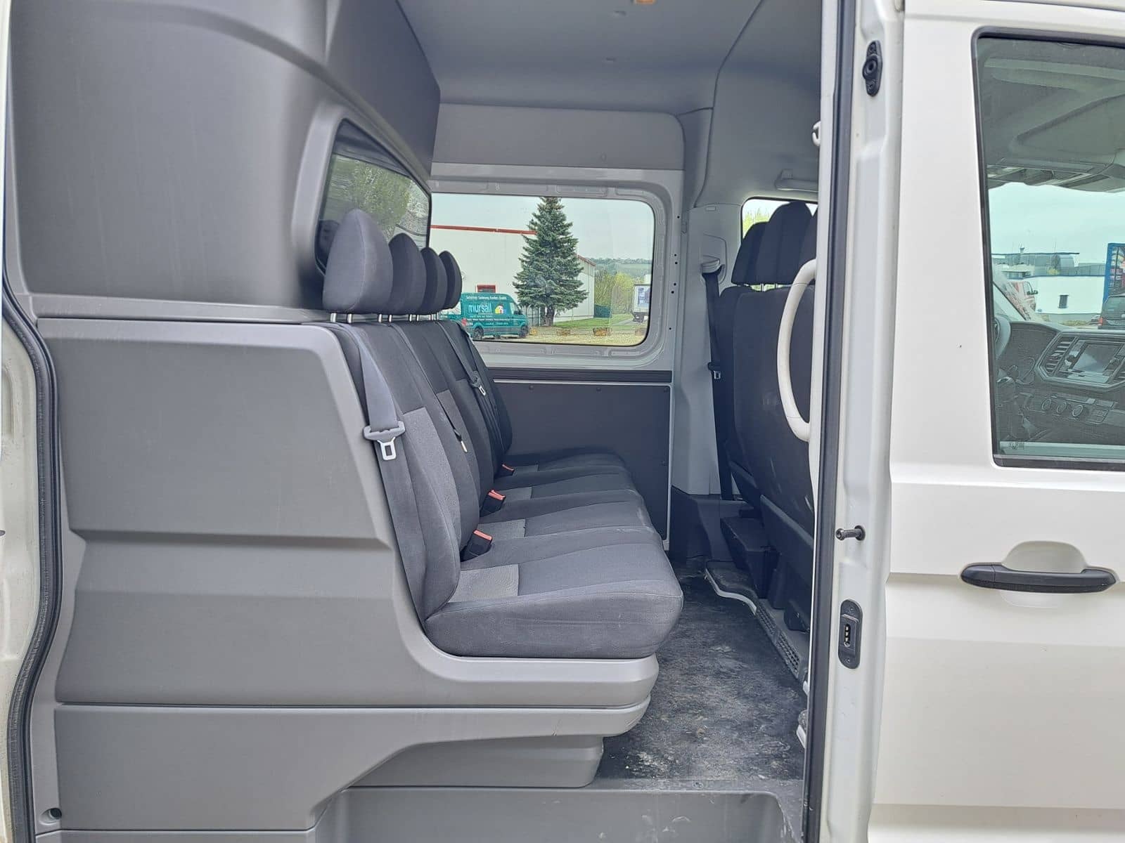 Volkswagen Crafter  L3H2 Trendline, 7 Sitzer foto 10