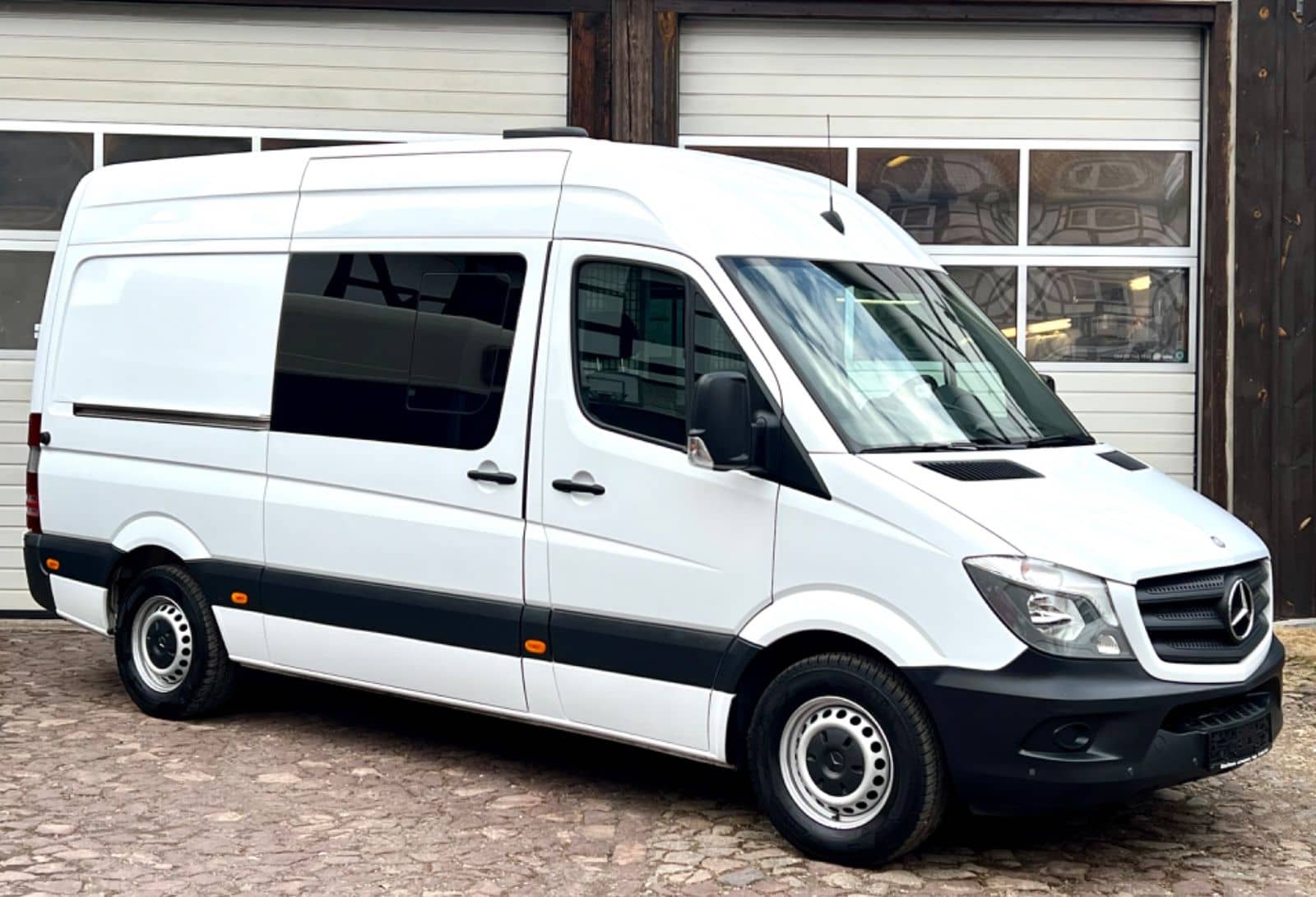 Mercedes-Benz Sprinter II Kasten  L2H2 310 CDI * TÜV neu foto 1