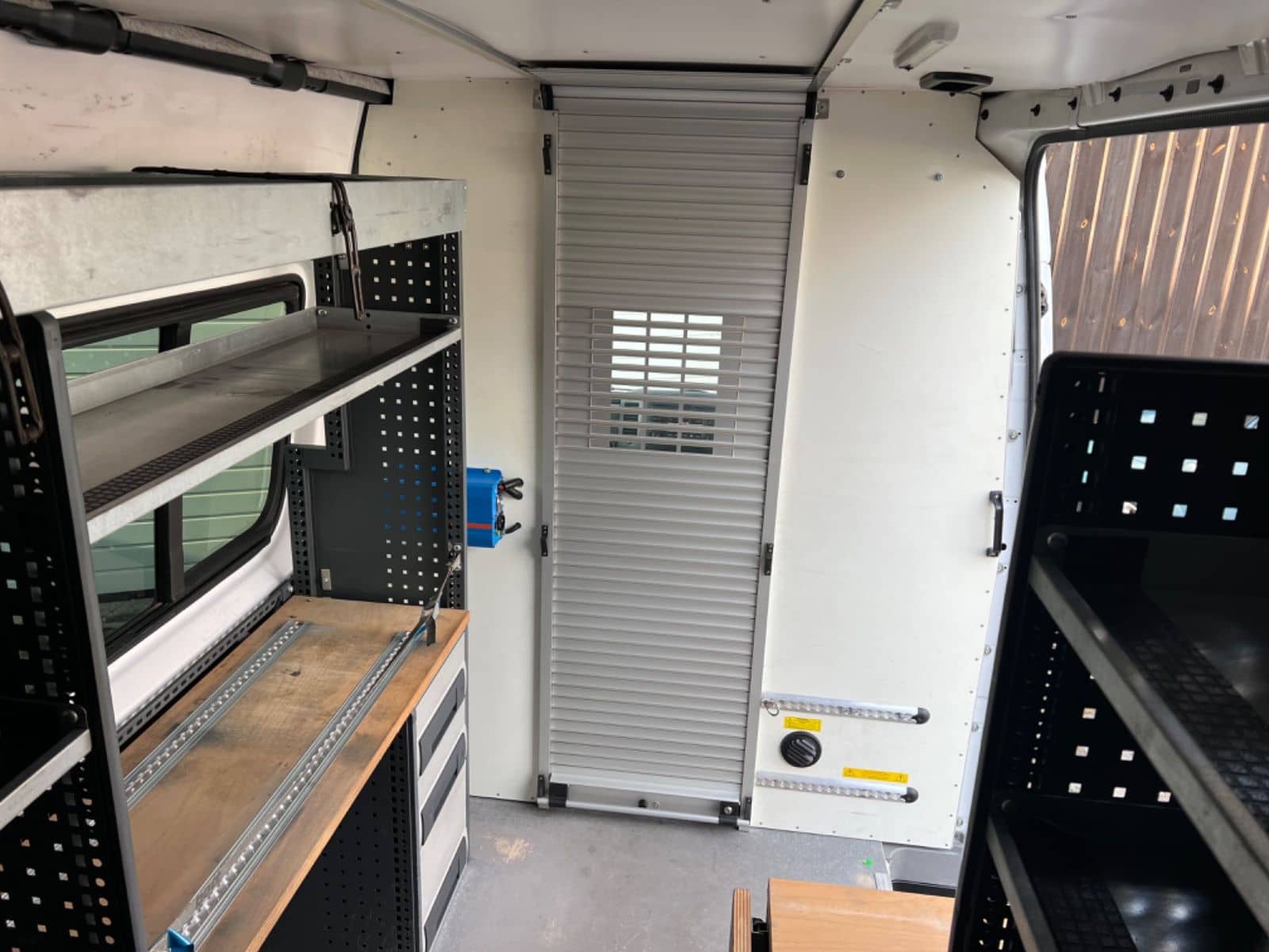 Mercedes-Benz Sprinter II Kasten  L2H2 310 CDI * TÜV neu foto 16