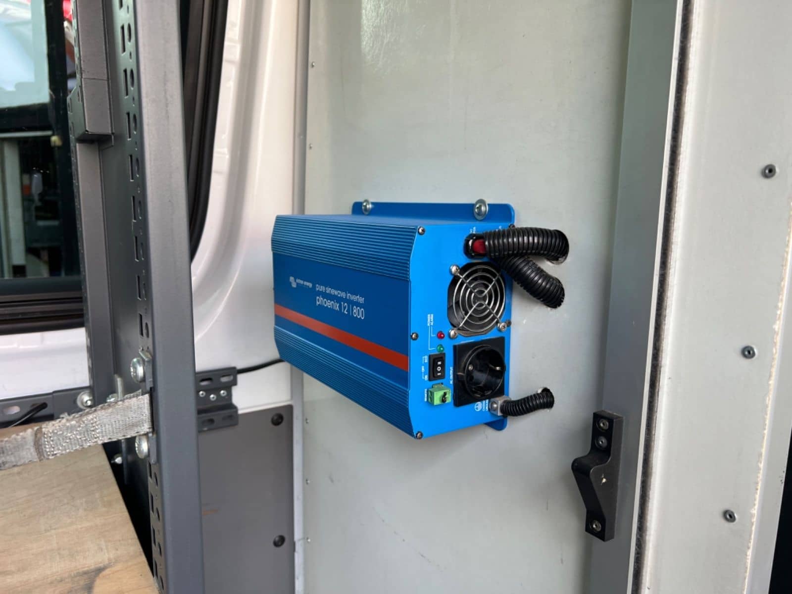 Mercedes-Benz Sprinter II Kasten  L2H2 310 CDI * TÜV neu foto 17