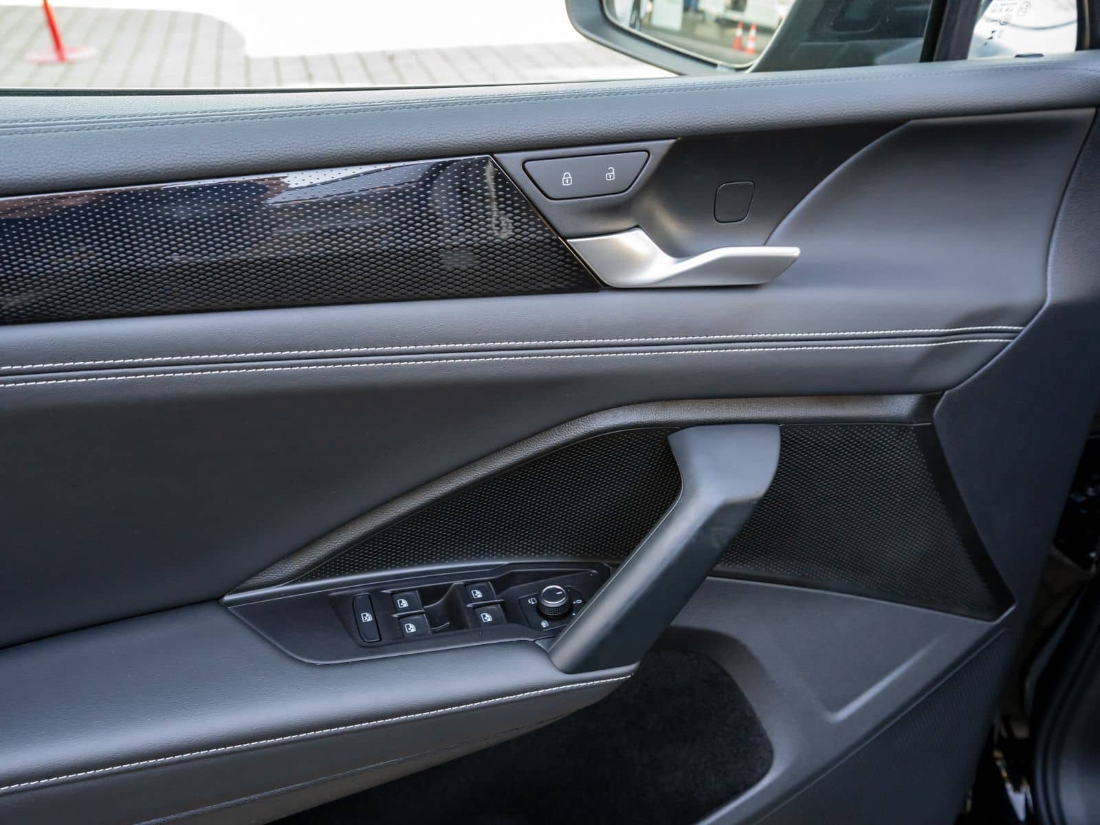 Volkswagen Tiguan Goal 2,0 TDI DSG AHK Navi 360° SHZ LED foto 11