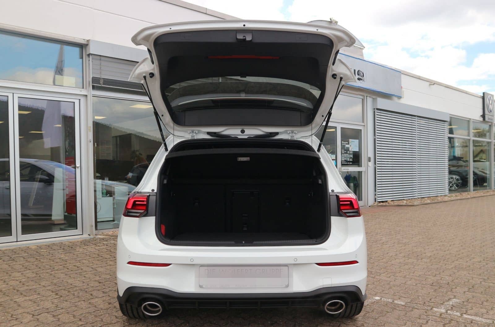 Volkswagen Golf GTI Clubsport 2.0 TSI DSG PANO RFK ACC NAVI foto 6