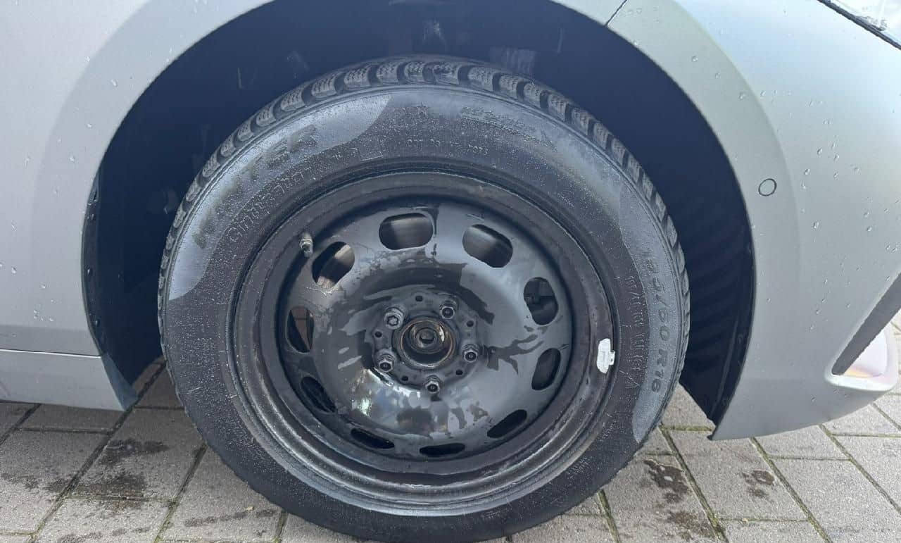 BMW 1 Limousine 118 i Advantage foto 7