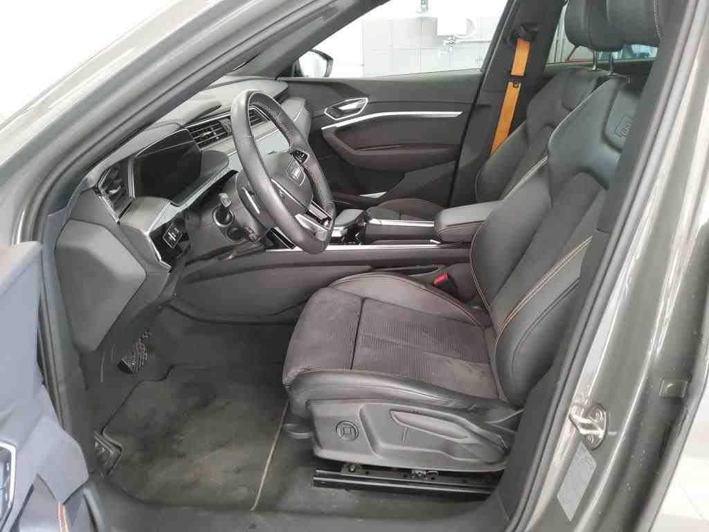 Audi E-TRON 55 2x S LINE BLACK EDITION/21Z./DAB/B&O foto 11