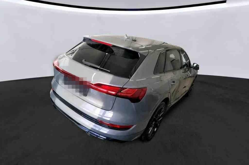 Audi E-TRON 55 2x S LINE BLACK EDITION/21Z./DAB/B&O foto 8