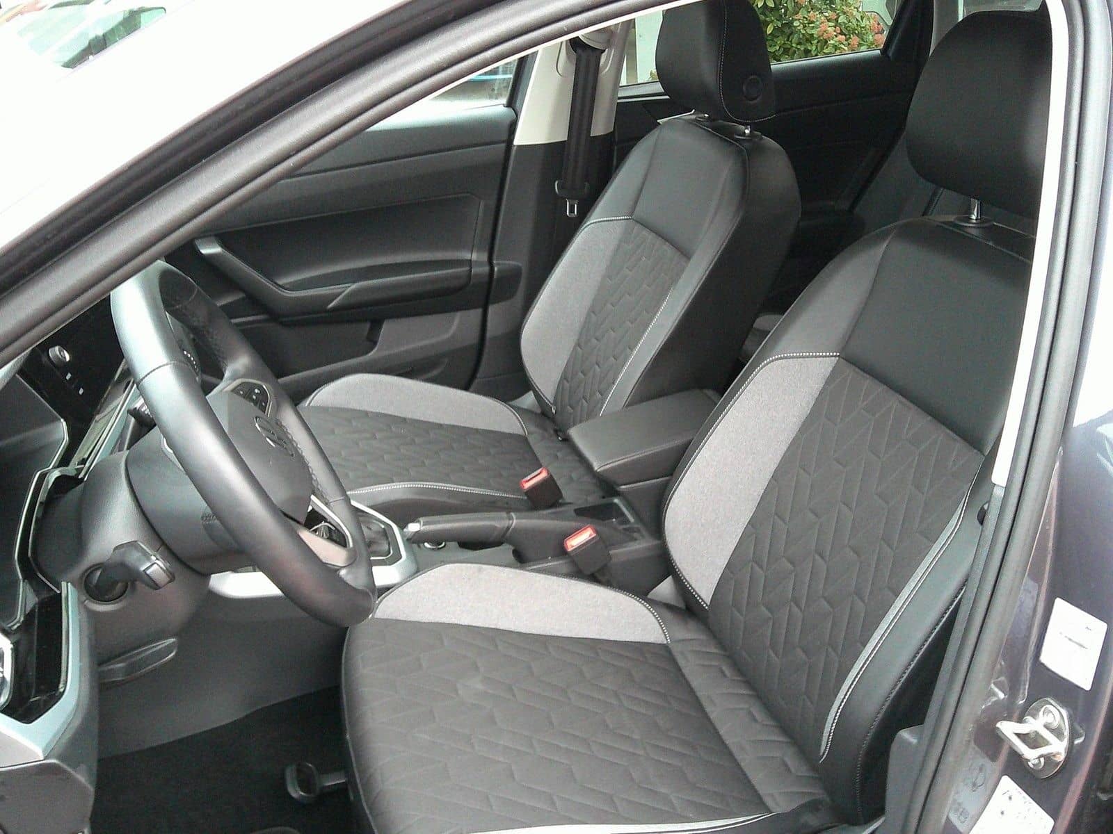 Volkswagen Taigo 1.0 TSI Goal NAVI+LED+ACC+PDC+KLIMA+Si-Hz foto 10