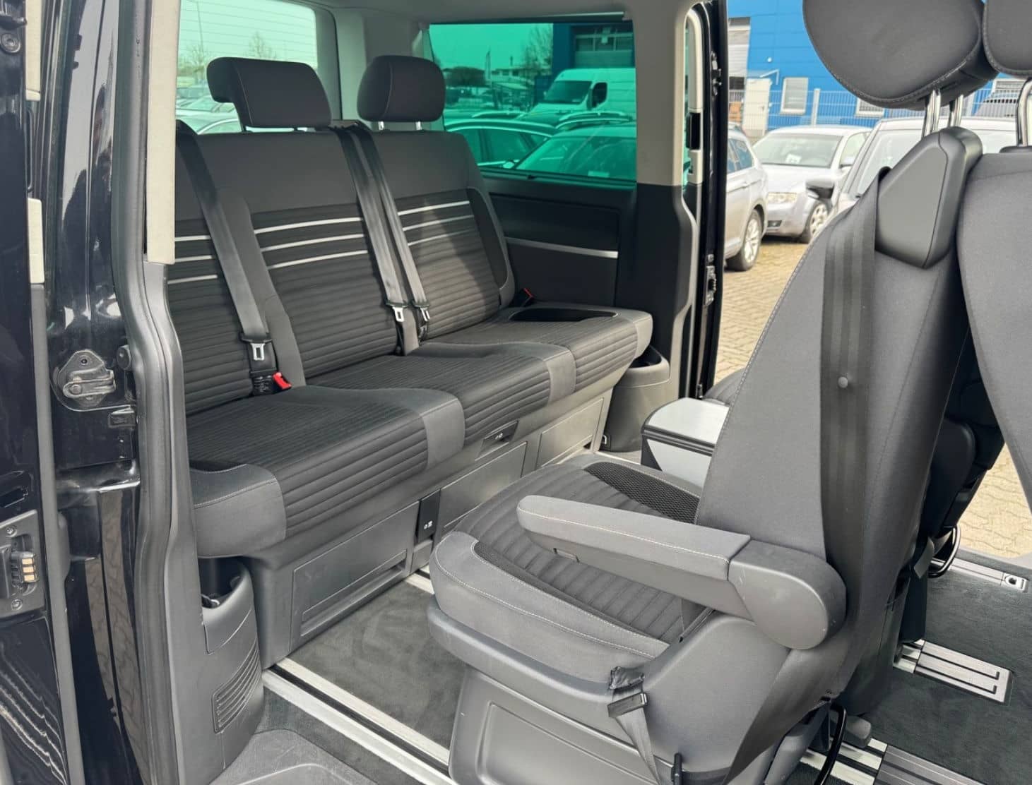 Volkswagen T5 Transporter Bus Multivan Cup foto 10