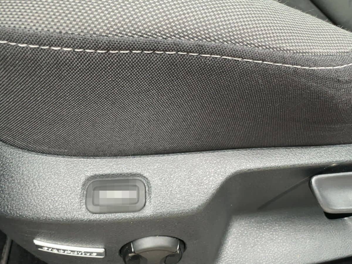 Volkswagen Golf VII Variant 2.0 TDI Comfortline DSG Nav ACC foto 17