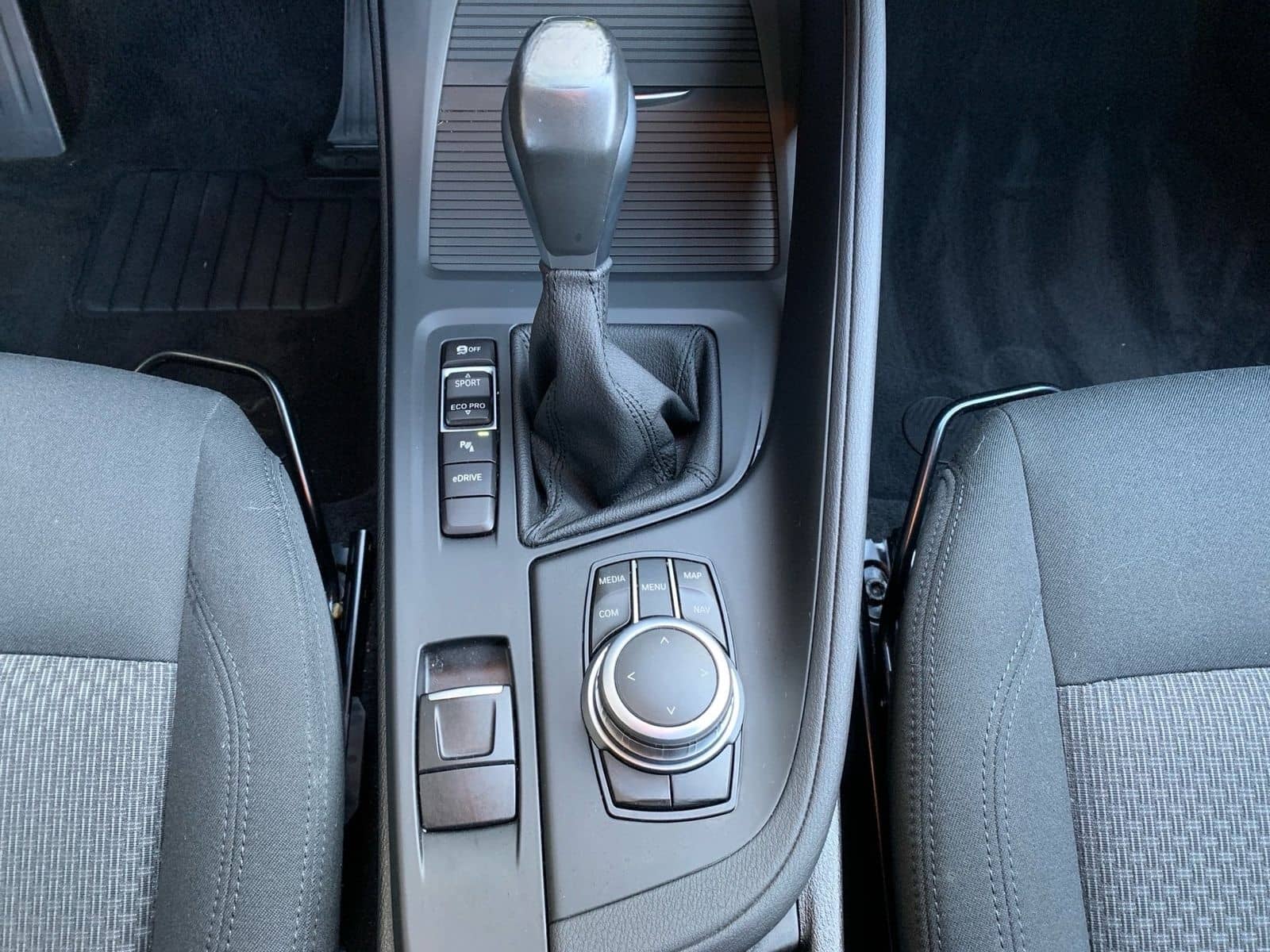 BMW X1 xDrive25e Advantage Navi DA+ LED AHK HiFi PA foto 13