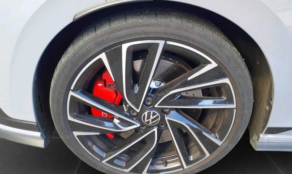 Volkswagen Golf VIII 2,0 TSI GTI Clubsport DSG NAVI/LED/Sit foto 9