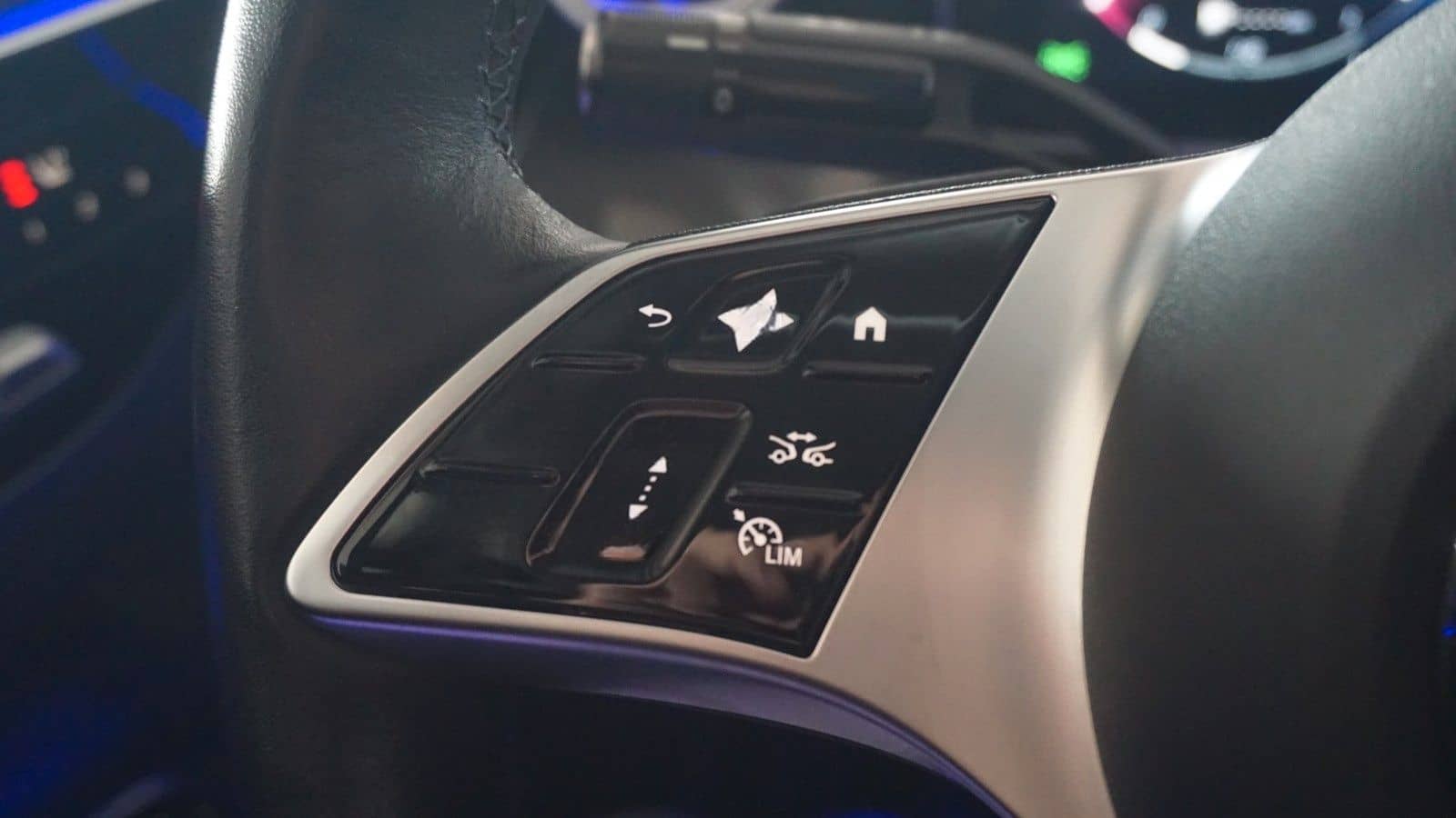 Mercedes-Benz C 300 4Matic PANO*DIGITAL*MEMORY*360°*ACC*1-HD! foto 19