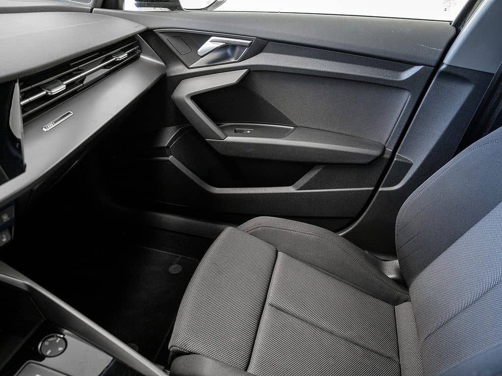 Audi A3 Sportback 40 TFSIe advanced Navi LED SHZ PDC foto 10