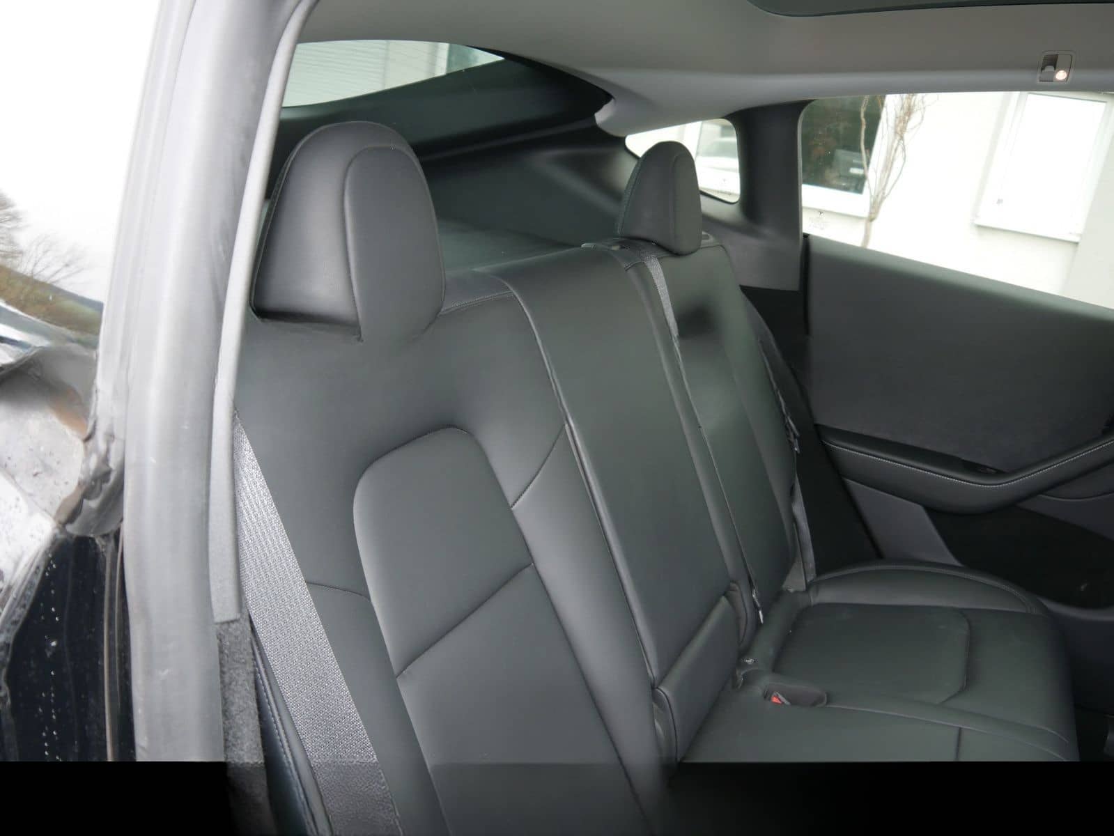 Tesla Model Y Long Range Dual AWD AHK foto 20