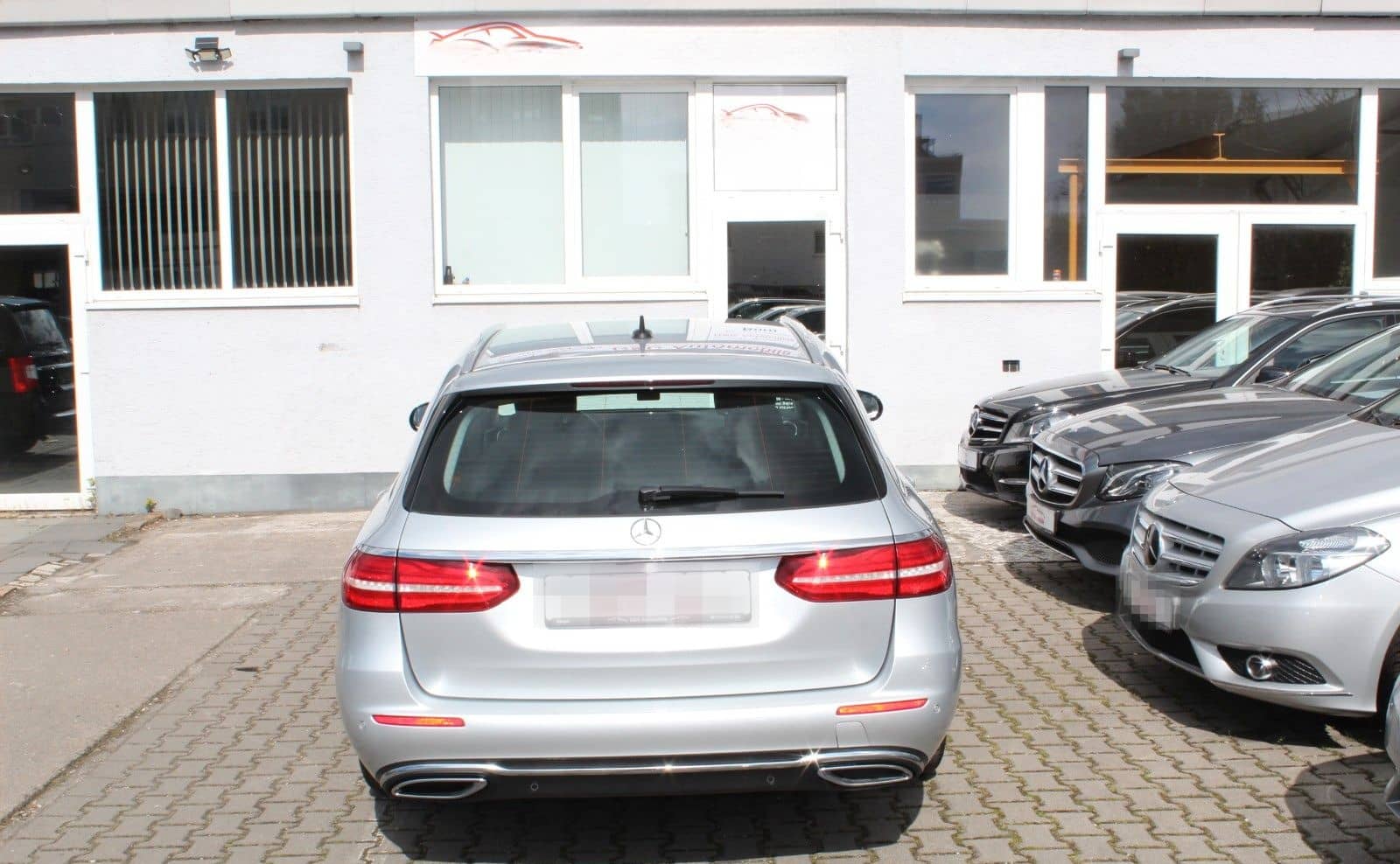 Mercedes-Benz E 220d T Avantg*LED*NAVI*LEDER*TOTW*SPUR foto 12