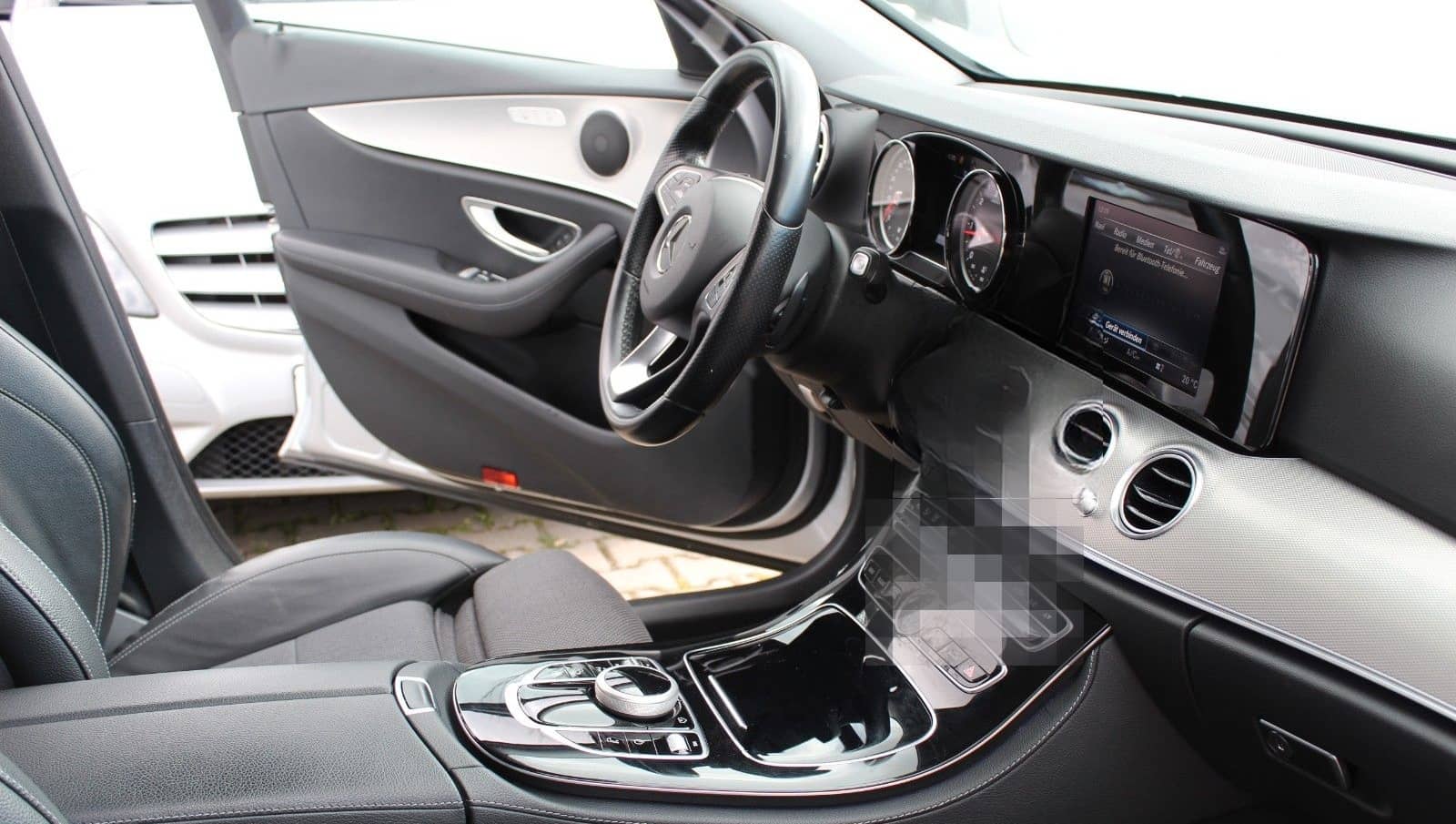 Mercedes-Benz E 220d T Avantg*LED*NAVI*LEDER*TOTW*SPUR foto 22