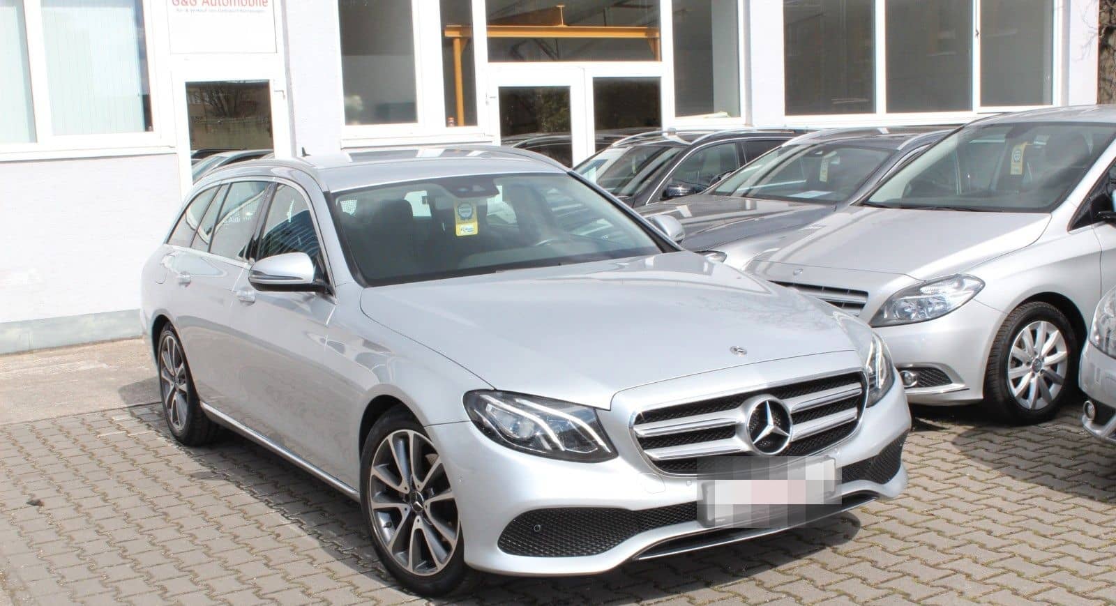 Mercedes-Benz E 220d T Avantg*LED*NAVI*LEDER*TOTW*SPUR foto 4