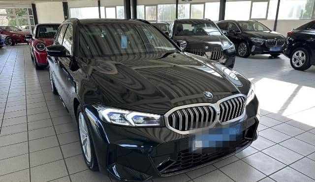 BMW 318 i M Sport AHK HUD 360° Kamera Alcantara LED foto 1