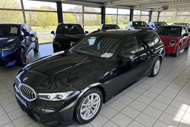 BMW 318 i M Sport AHK HUD 360° Kamera Alcantara LED foto 14