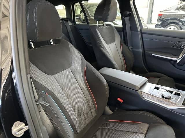 BMW 318 i M Sport AHK HUD 360° Kamera Alcantara LED foto 4