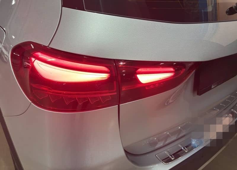 Mercedes-Benz GLA 200 d PROGRESSIVE AHK SHZ KLIMA MBUX NAVI foto 12