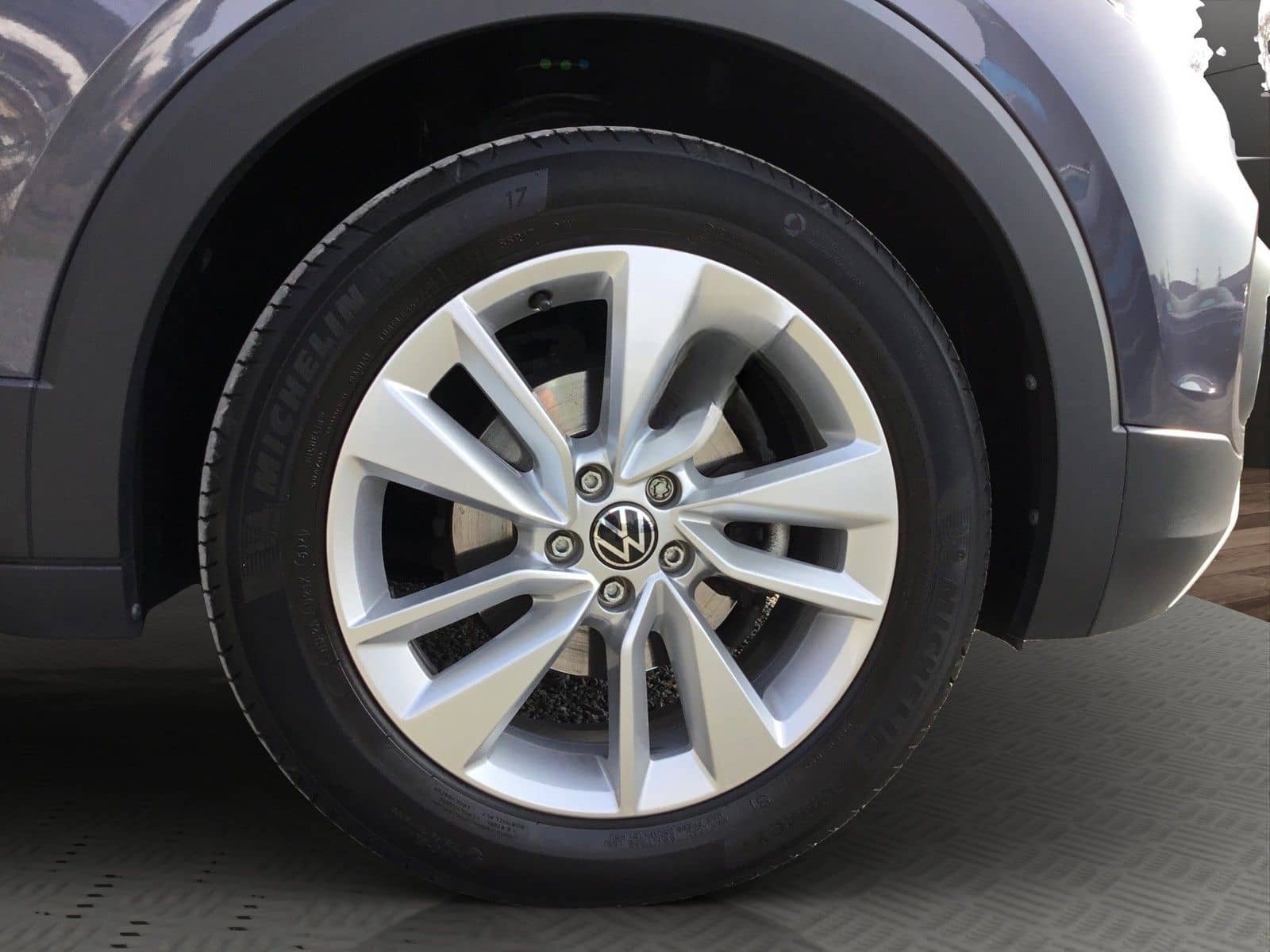 Volkswagen T-Cross 1.0TSI Active DSG AHK+Klima+Alu foto 4