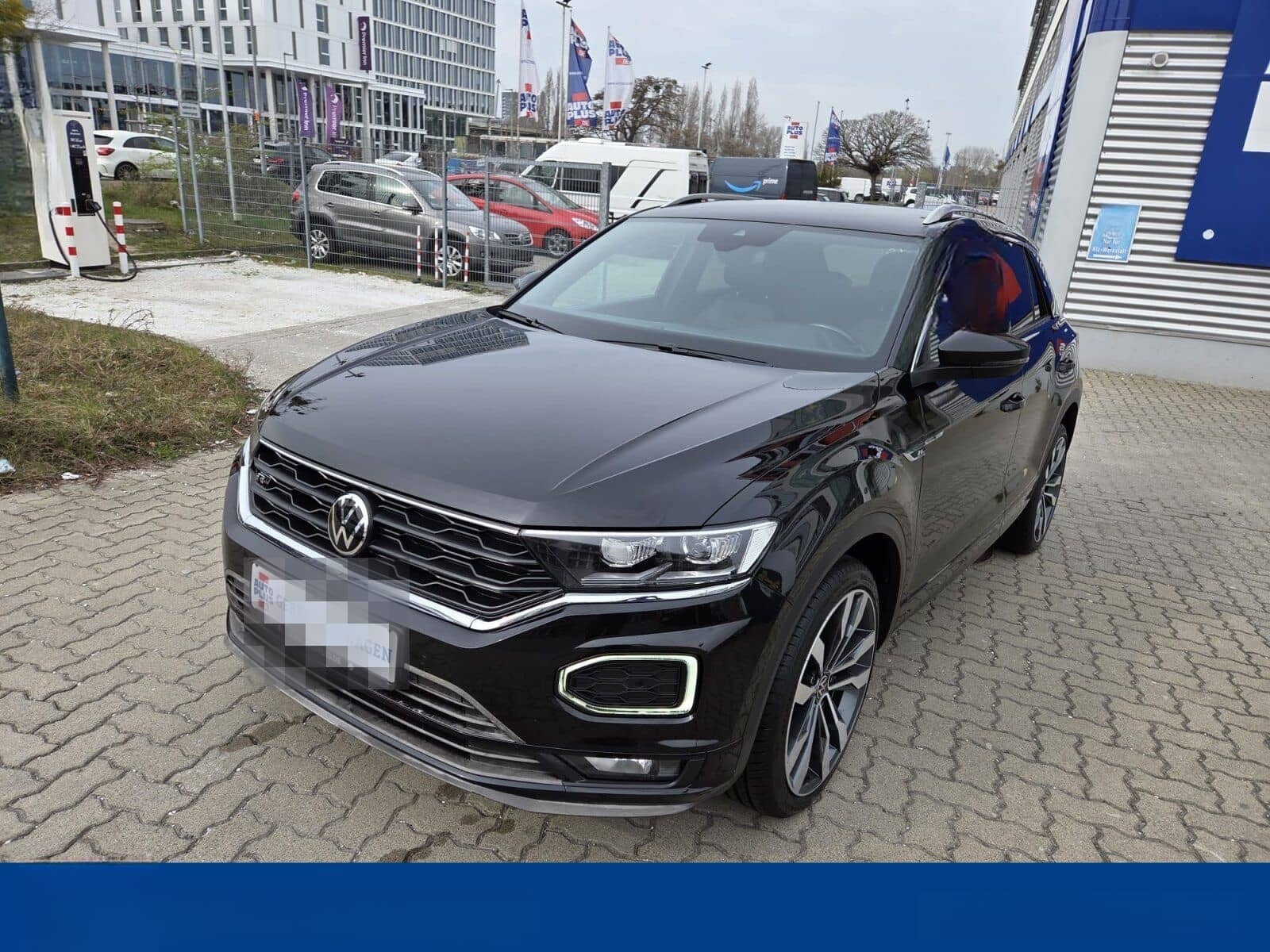Volkswagen T-Roc 1.5 TSI R-LINE DSG Sport AHK+NAVI*SITZHZG foto 2