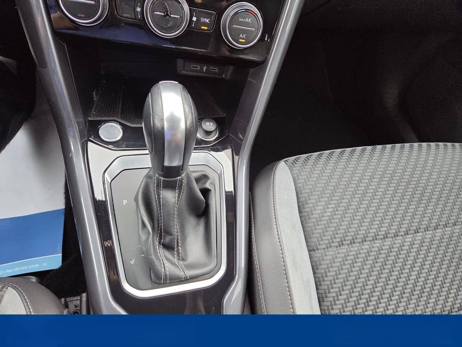 Volkswagen T-Roc 1.5 TSI R-LINE DSG Sport AHK+NAVI*SITZHZG foto 22