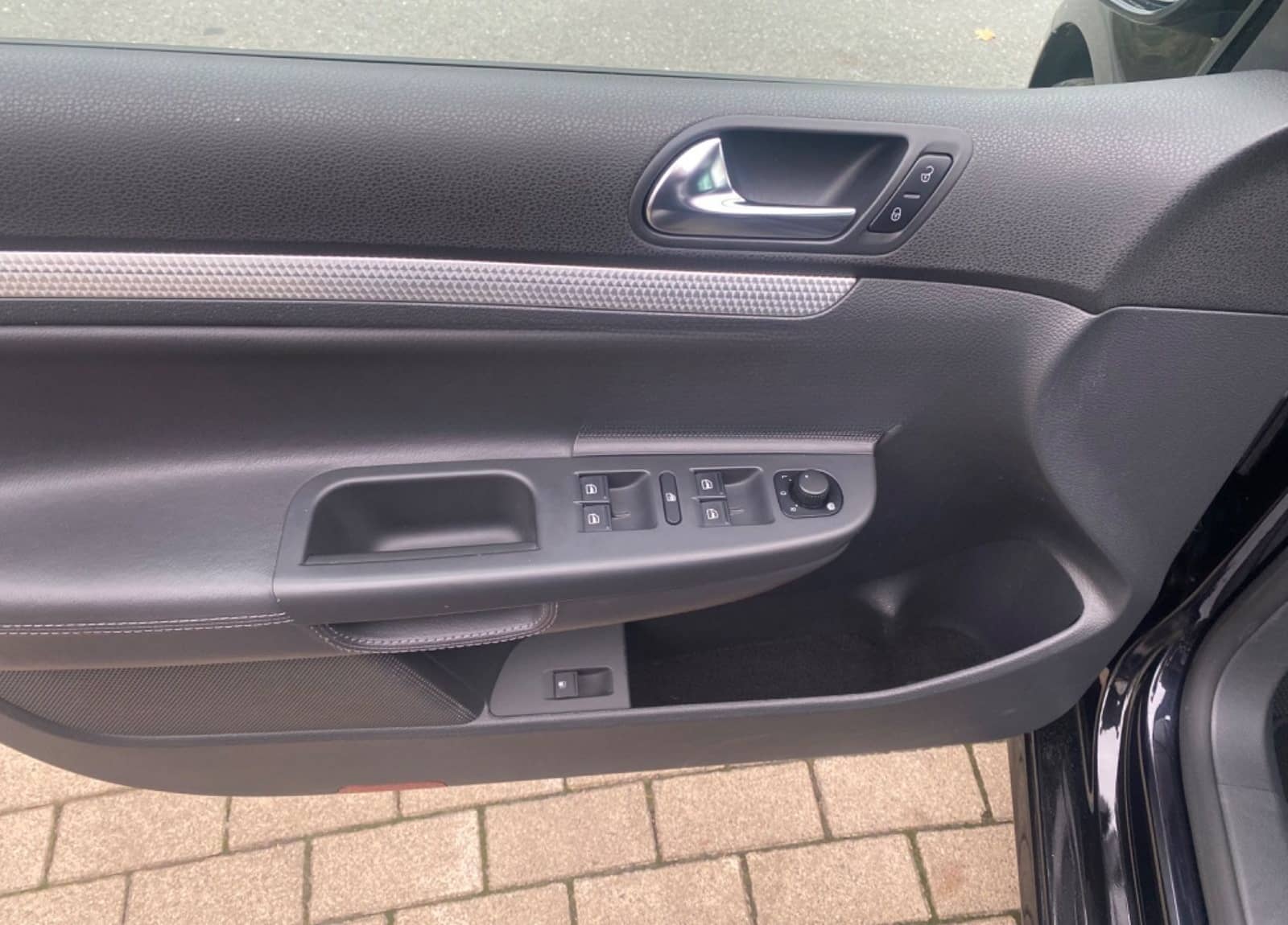 Volkswagen Golf V Lim. R32 Automatik,Leder,SCH,Navi,PDC foto 13