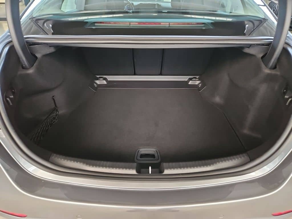 Mercedes-Benz C 200 Avantg. Navi LED SHZ Ambie. KeyLess KAM foto 12