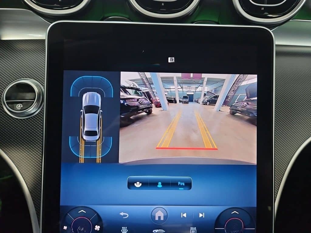 Mercedes-Benz C 200 Avantg. Navi LED SHZ Ambie. KeyLess KAM foto 19