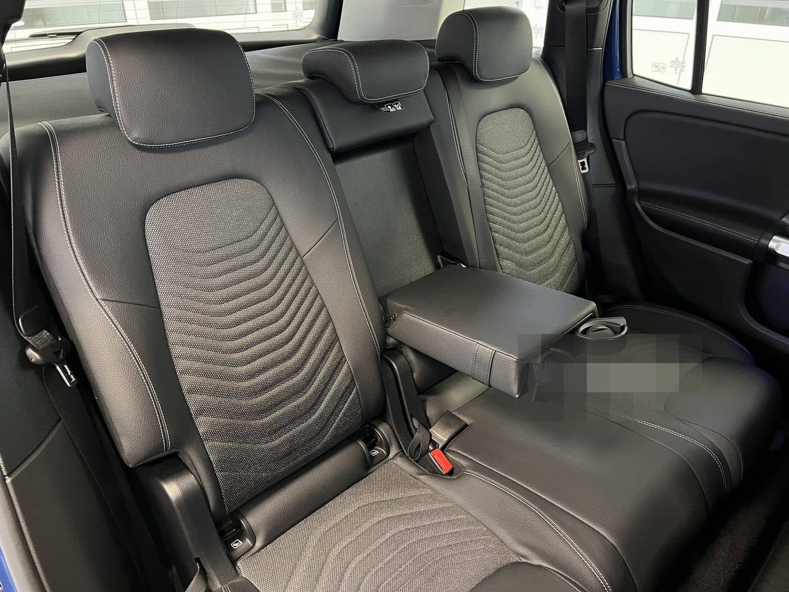 Mercedes-Benz GLB 220d 4M Prog Advanced Plus WinterPaket+KeyGO foto 13