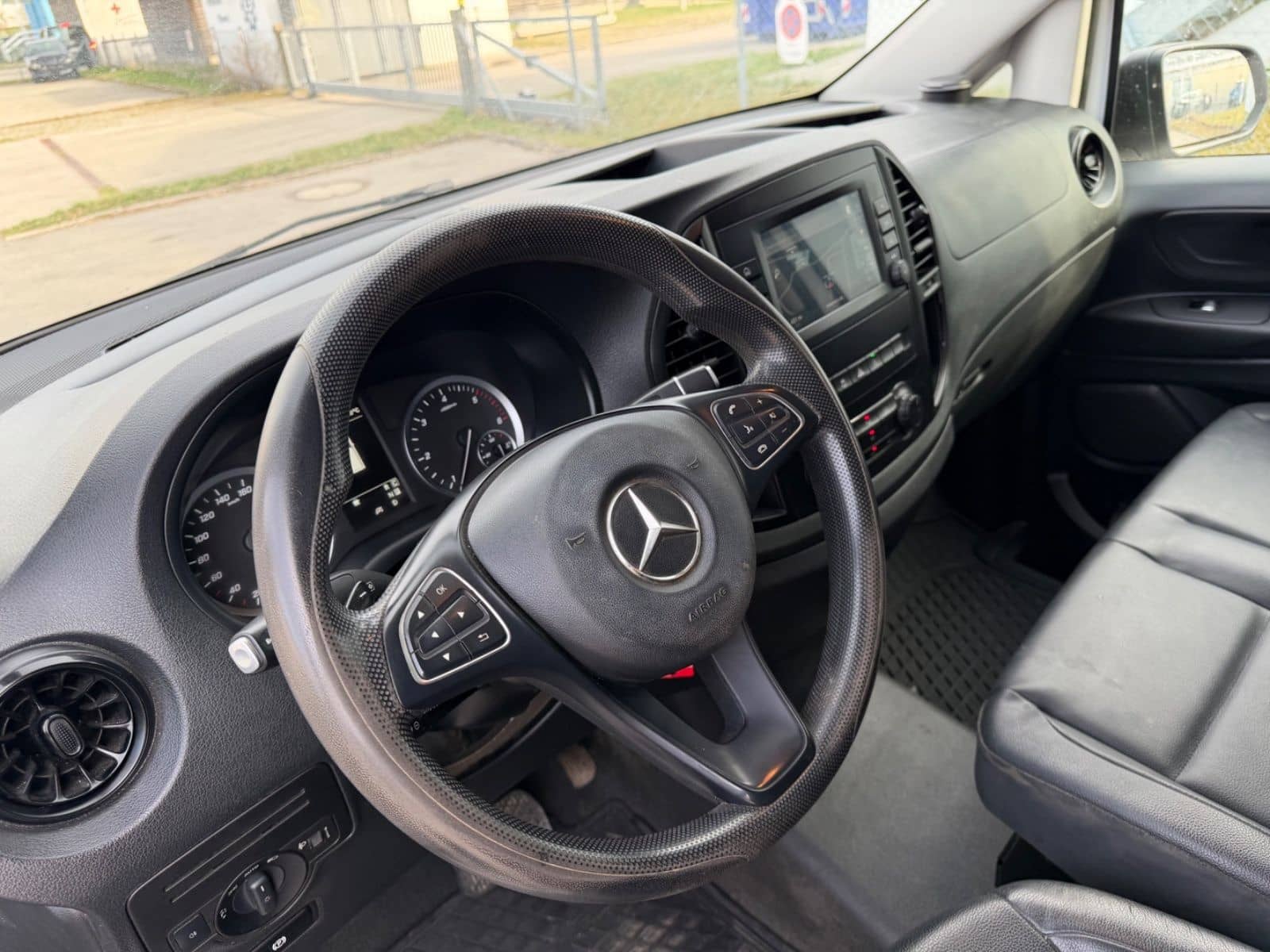 Mercedes-Benz Vito Kasten 114 CDI RWD lang Wenig km.9G automat foto 18