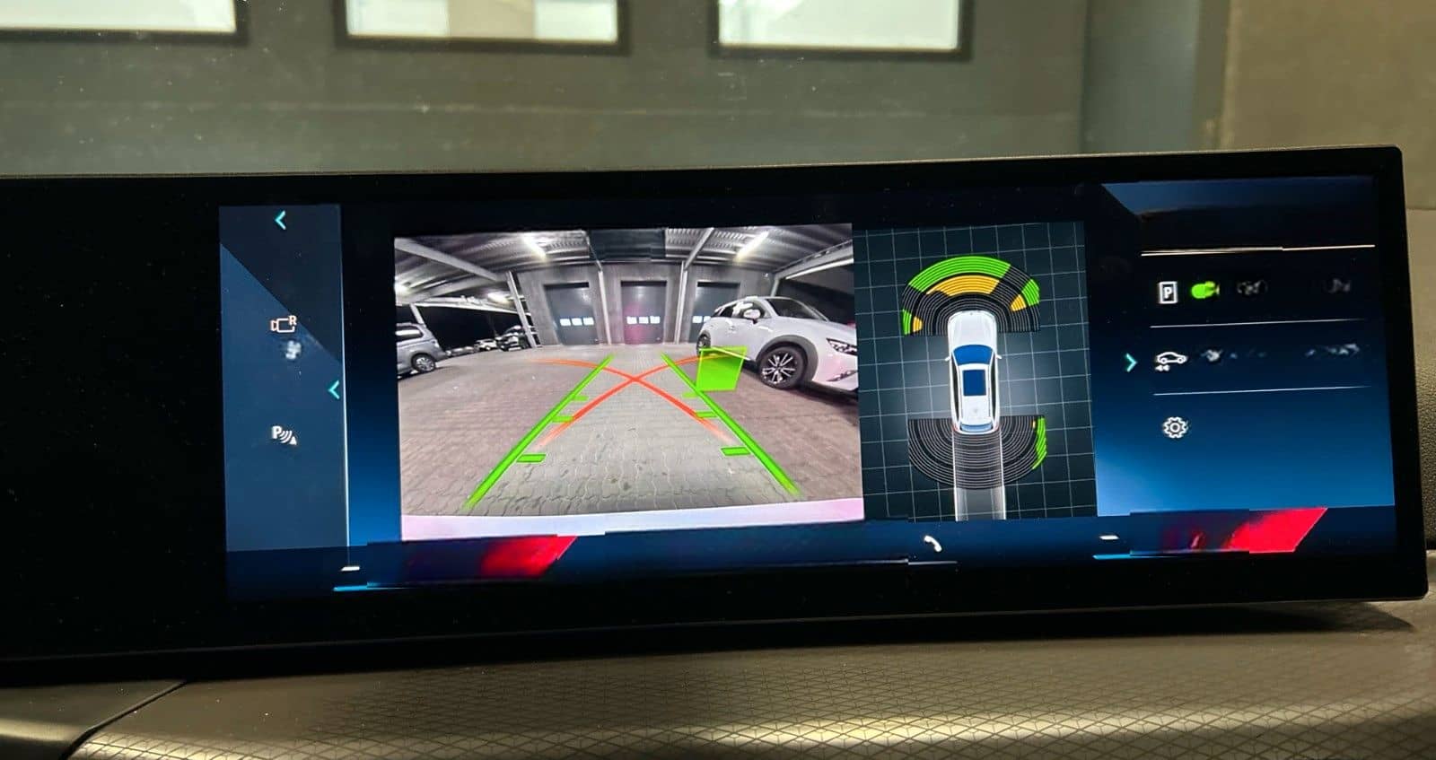 BMW 330i Touring xDrive M Sport ACC FL2 HiFi LED 3ZK foto 11