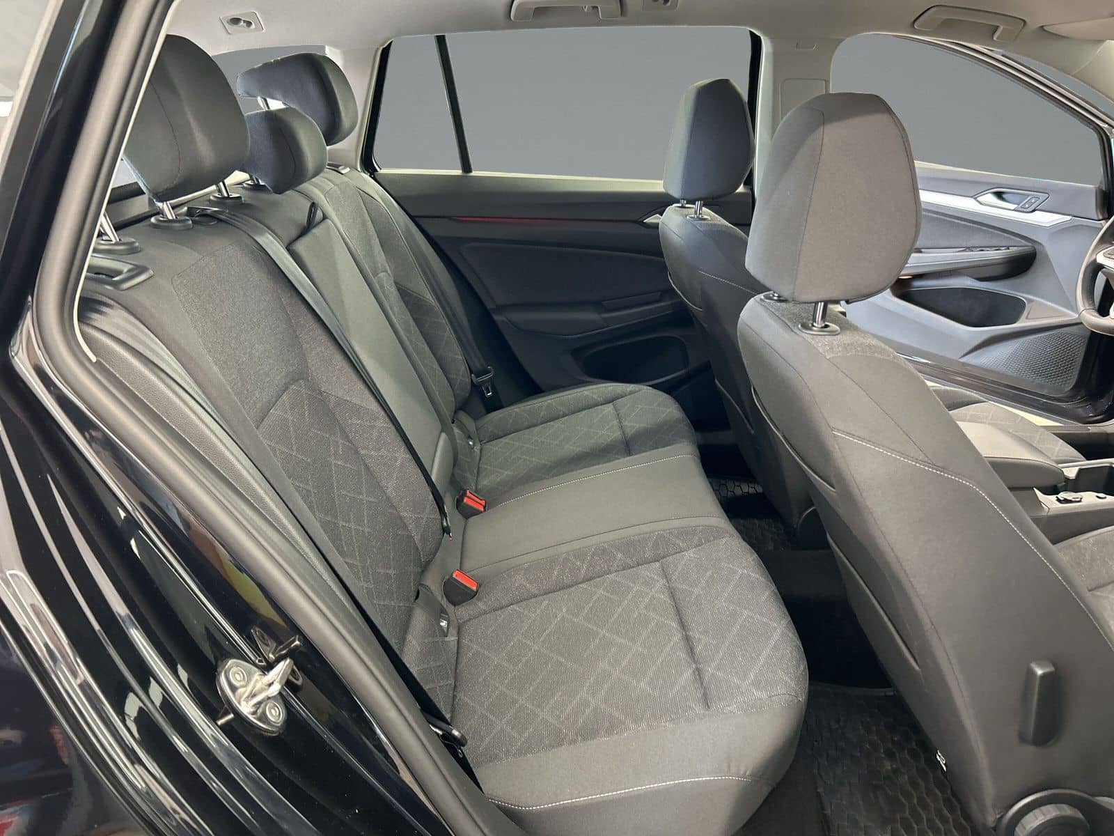 Volkswagen Golf VIII Variant 2.0 TDI Life LED+APP CON.+ACC foto 12