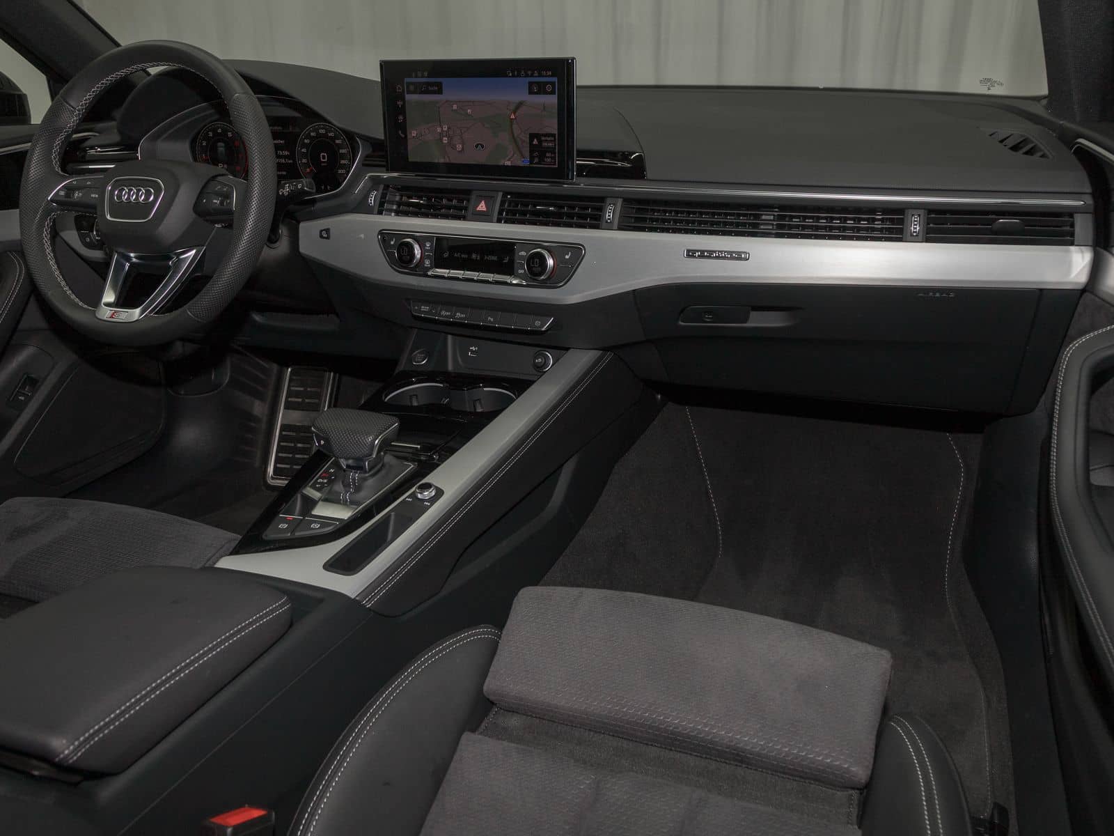 Audi A4 Avant 40 TFSI Q 2x S LINE LM19 AHK MATRIX-LED foto 5