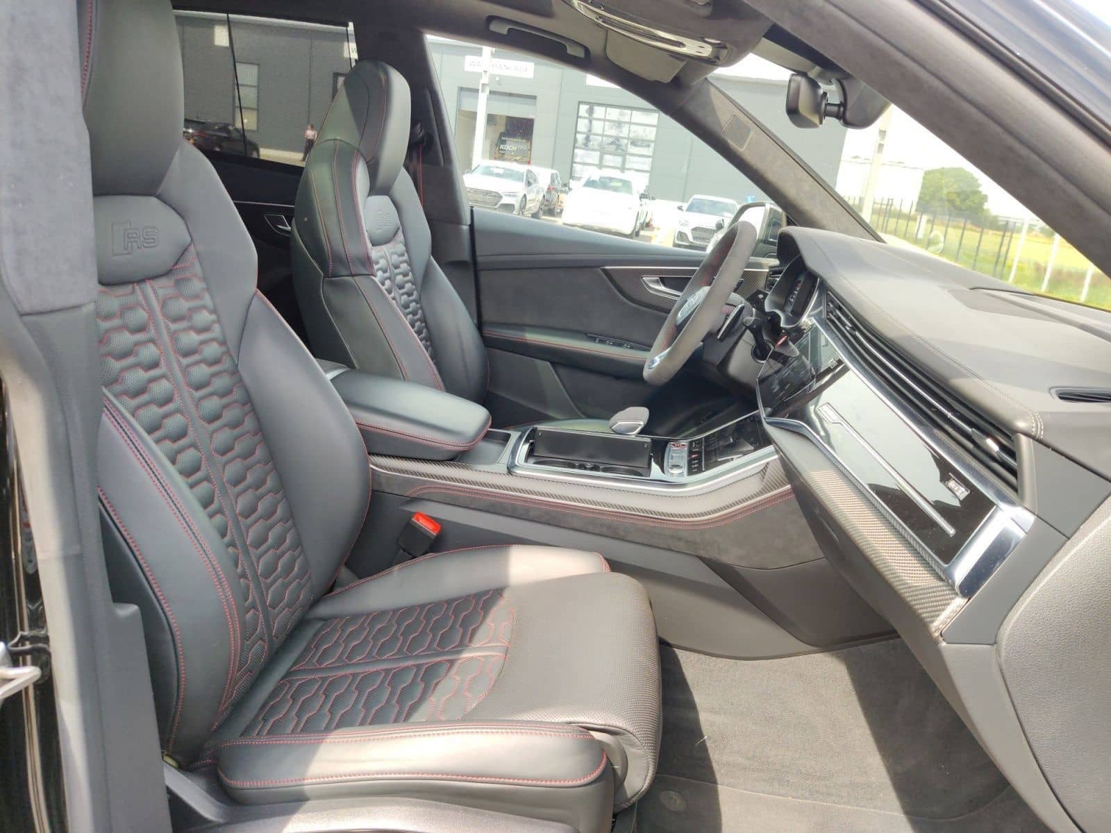 Audi RSQ8 4.0 TFSI q. Tiptr., Akrapovic, Dynamik Plus foto 15